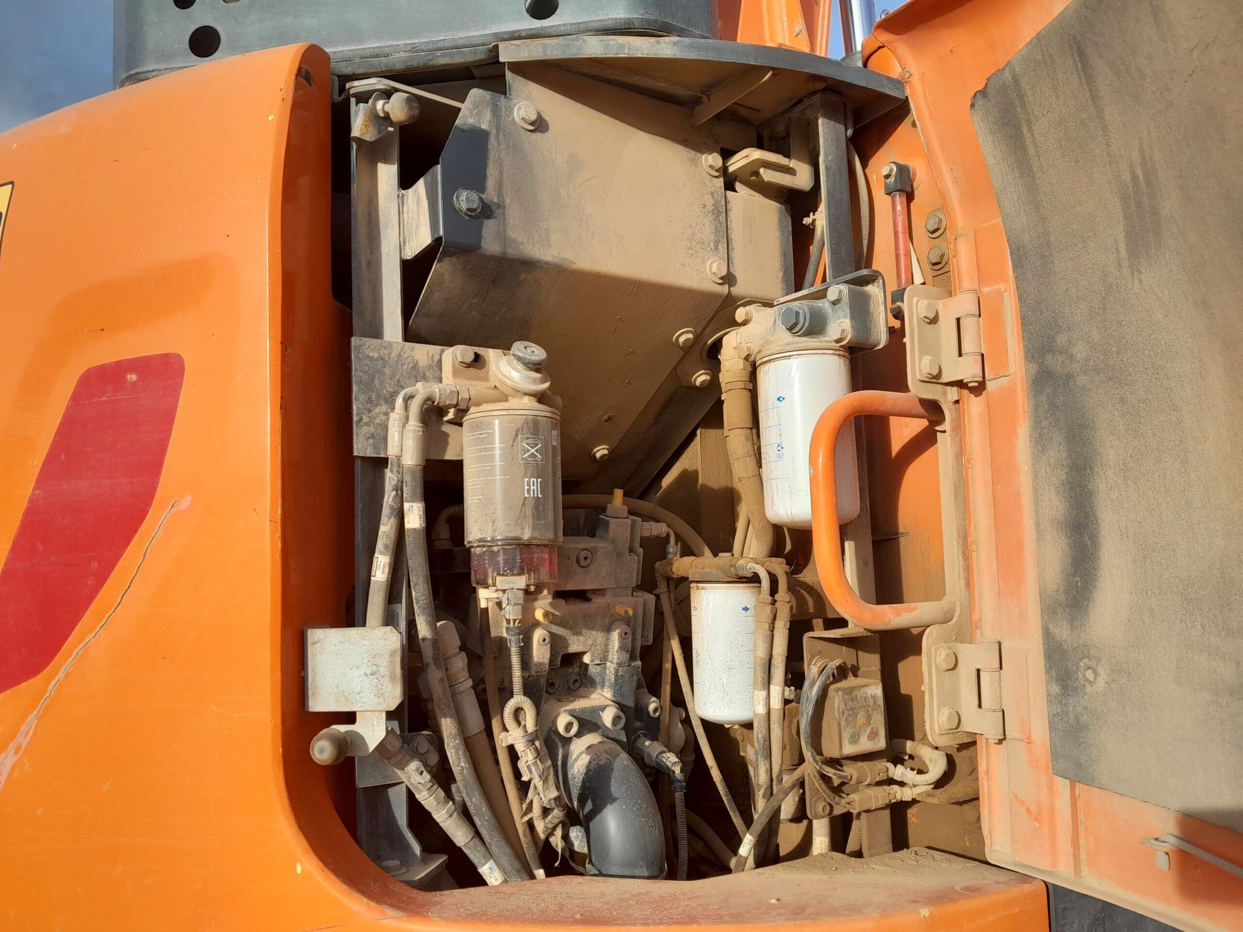 <trp-post-container>DOOSAN DX235LCR