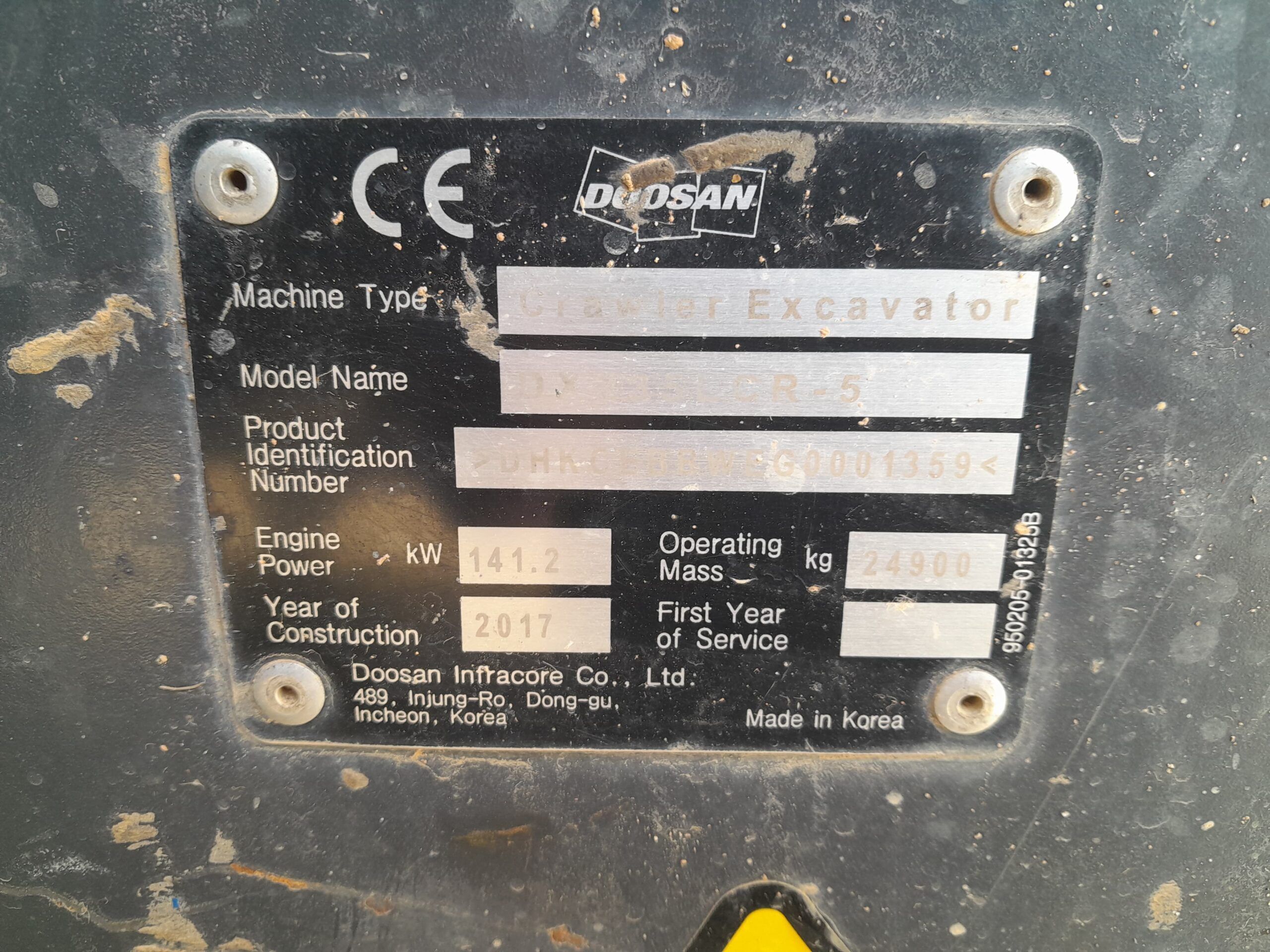 <trp-post-container>DOOSAN DX235LCR