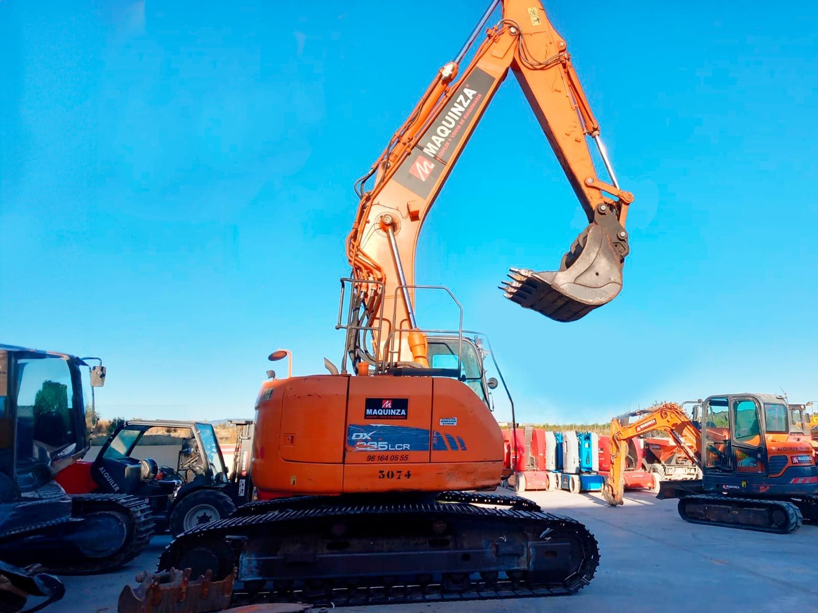 DOOSAN DX235LCR