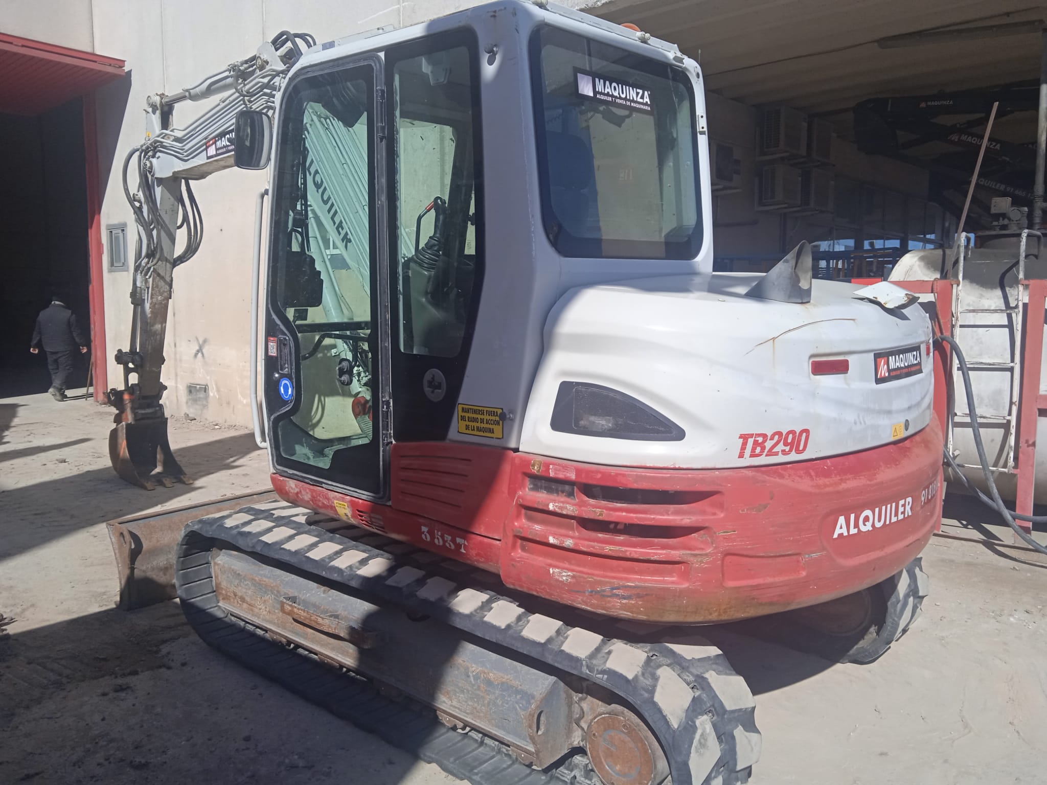 TAKEUCHI TB290