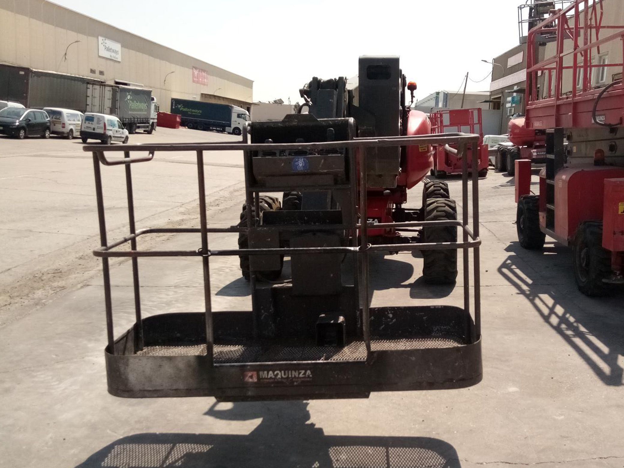MANITOU 160ATJ OSCILLATING AXLE.