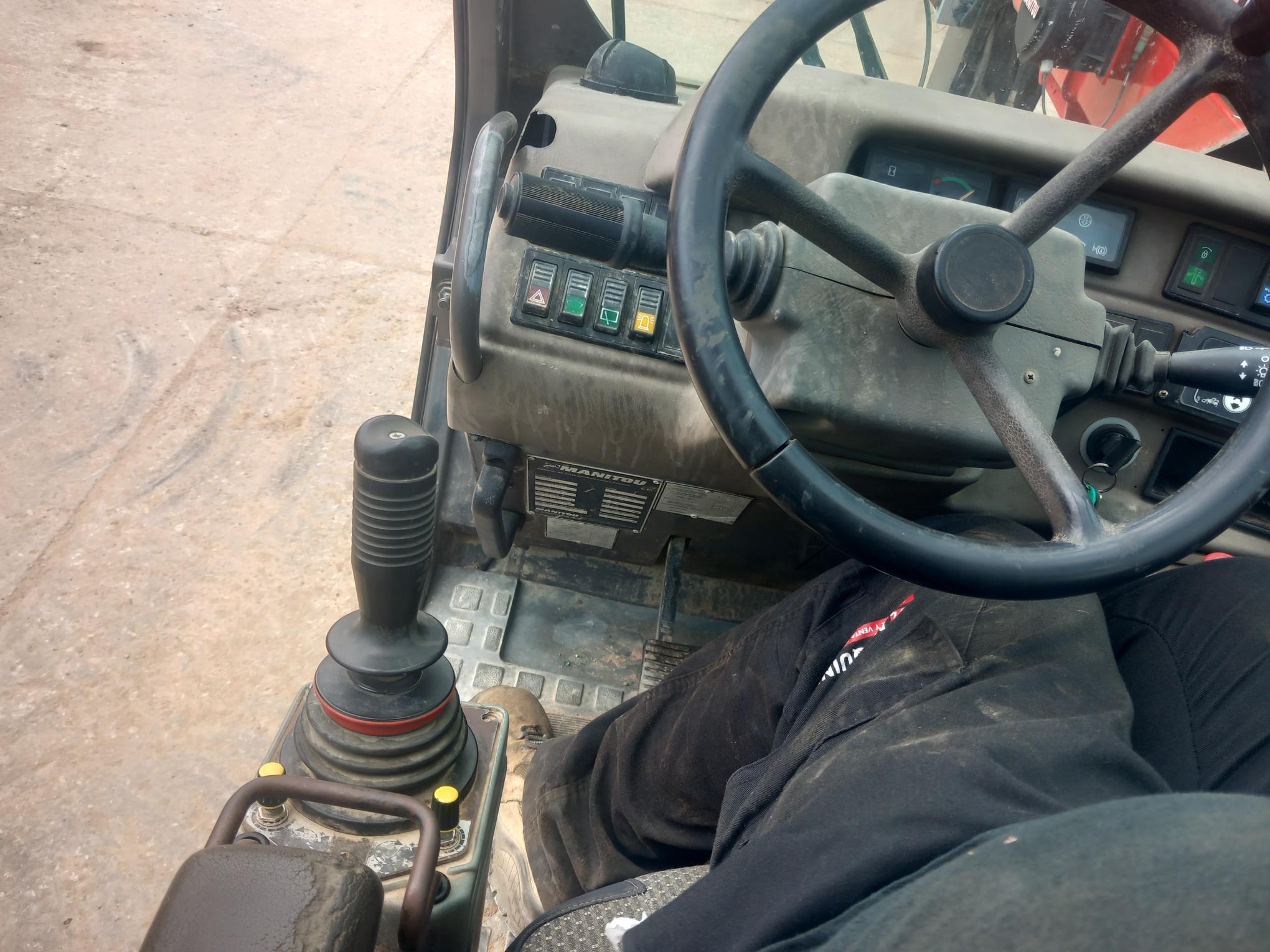 MANITOU MRT1742