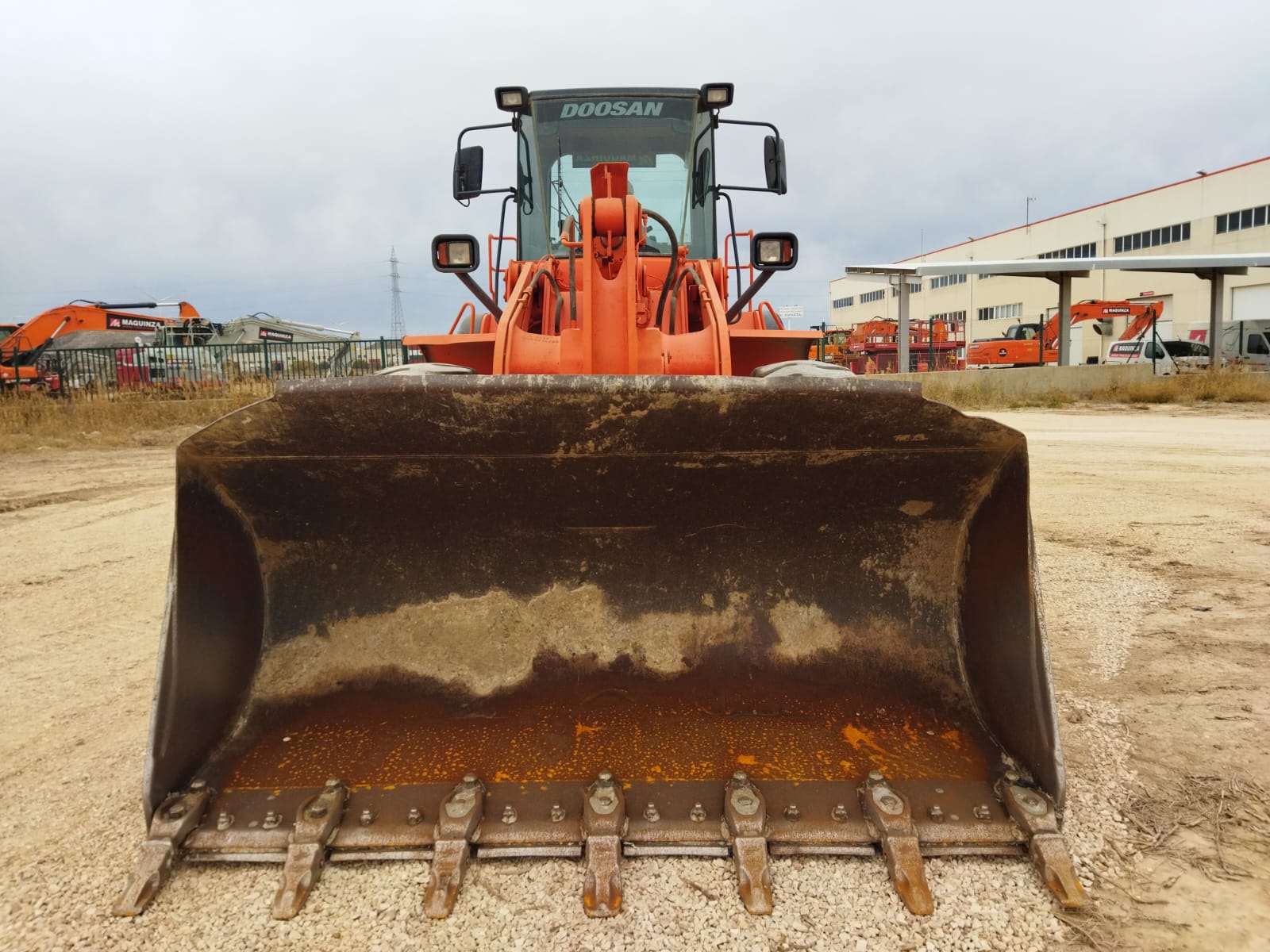 DOOSAN DL300