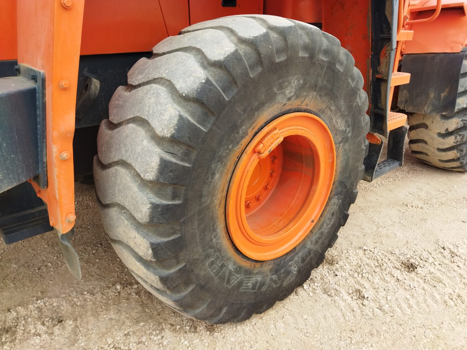 DOOSAN DL300