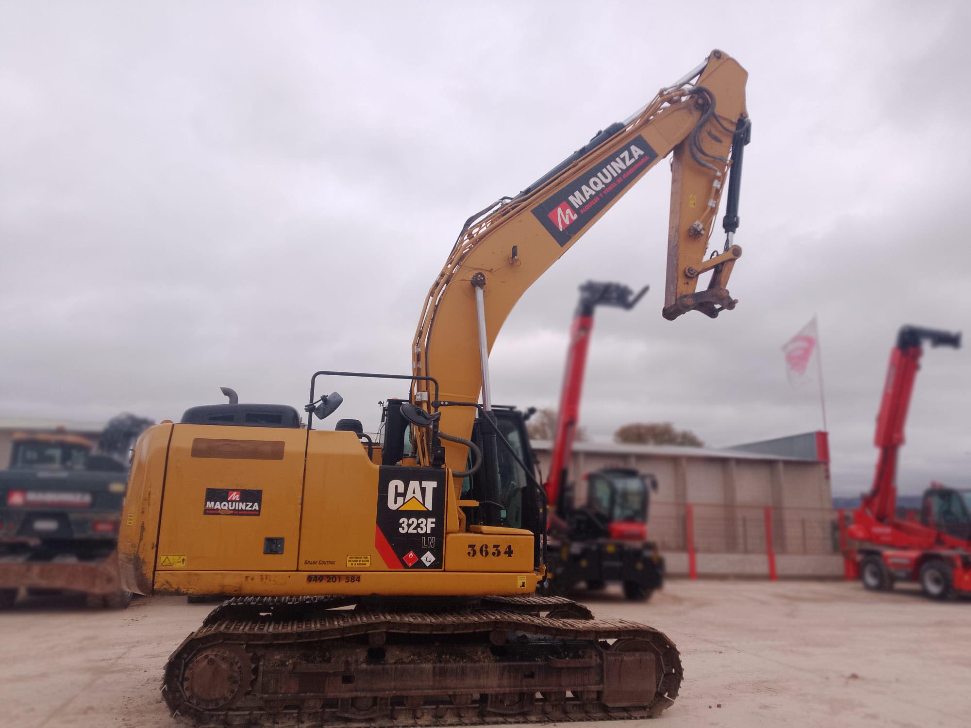 CATERPILLAR 323FLN IHC