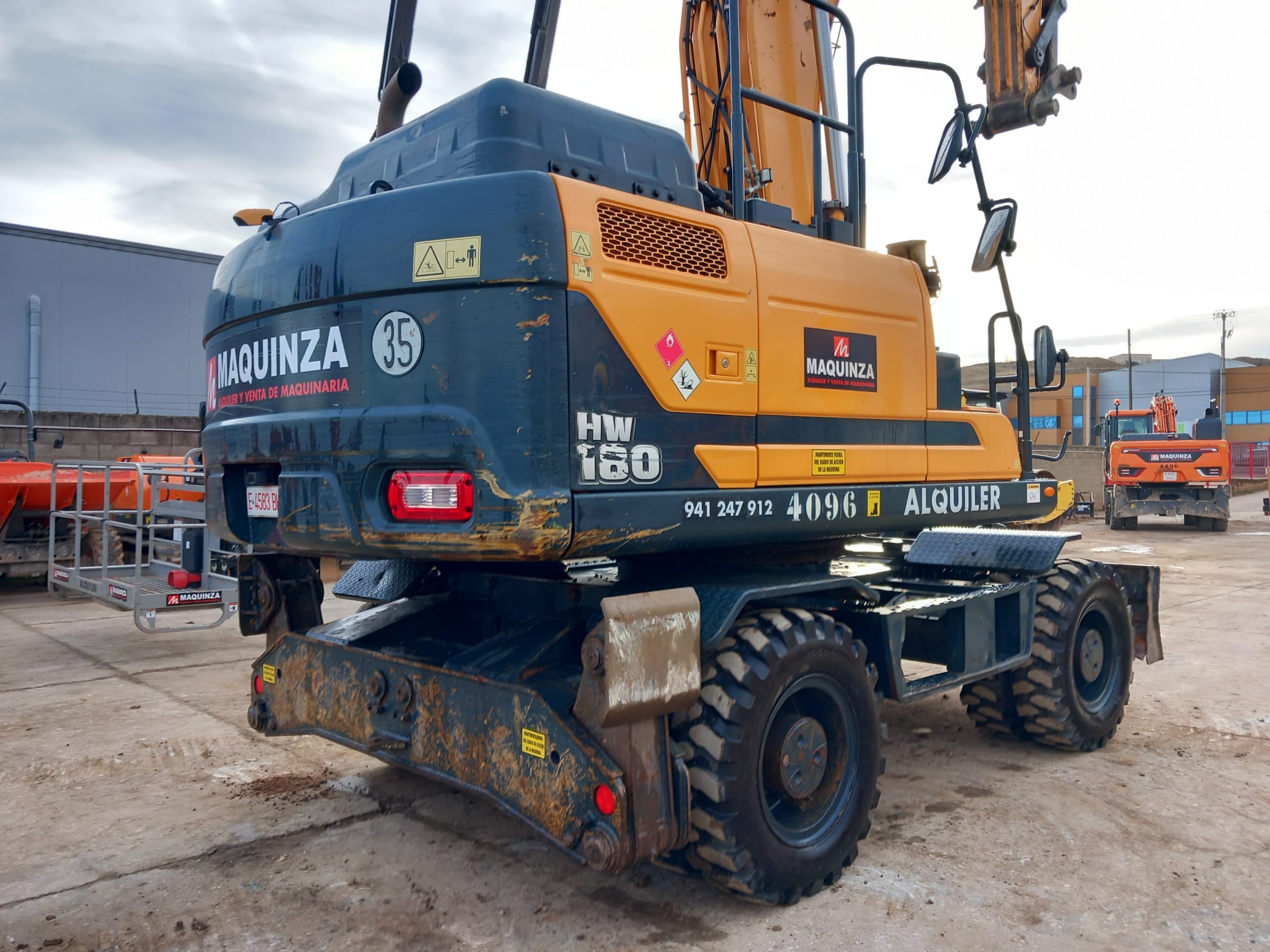 HYUNDAI HW180