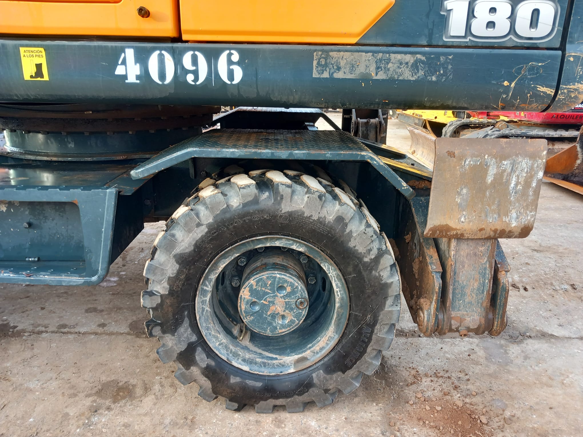 HYUNDAI HW180