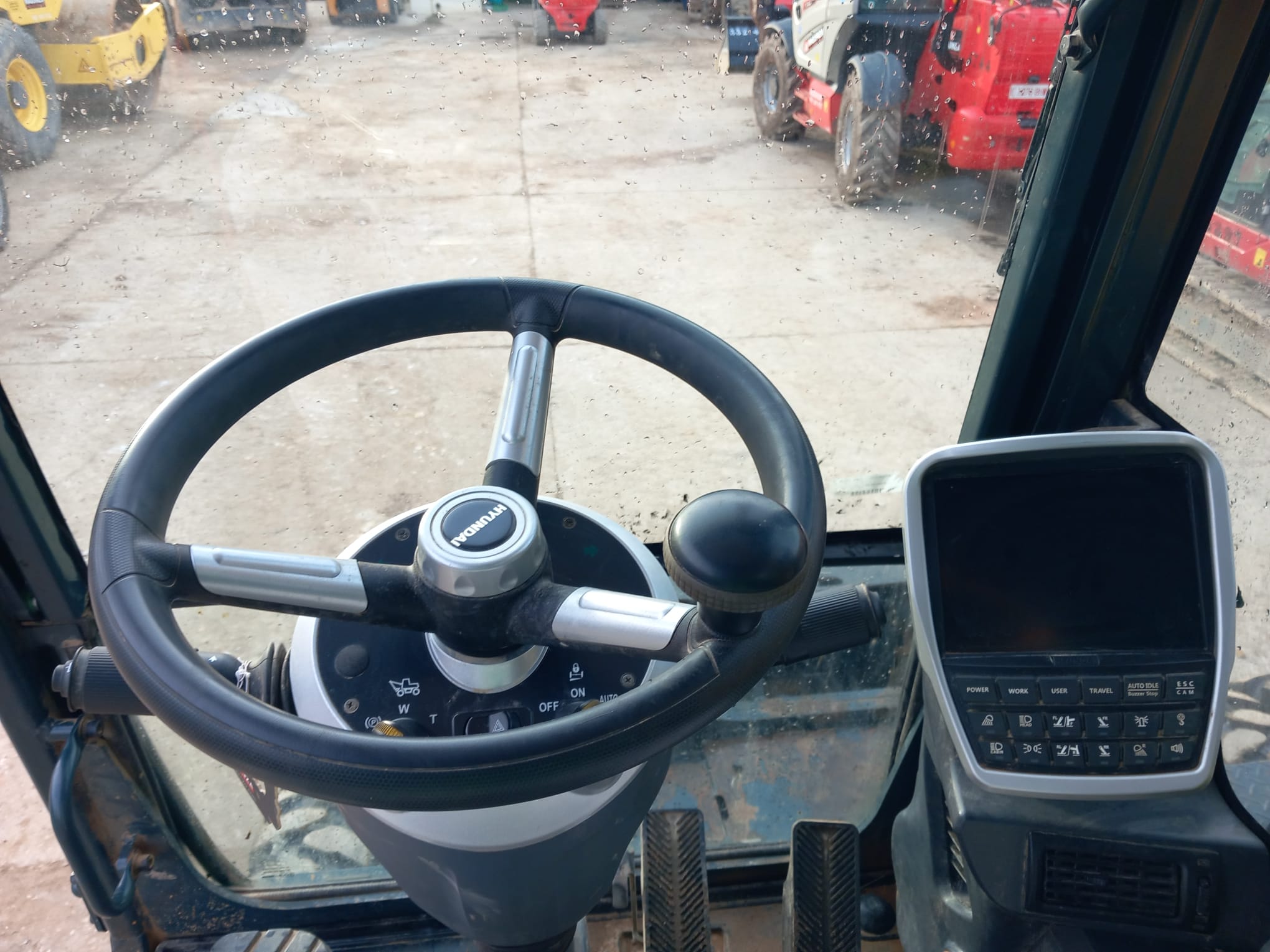 HYUNDAI HW180