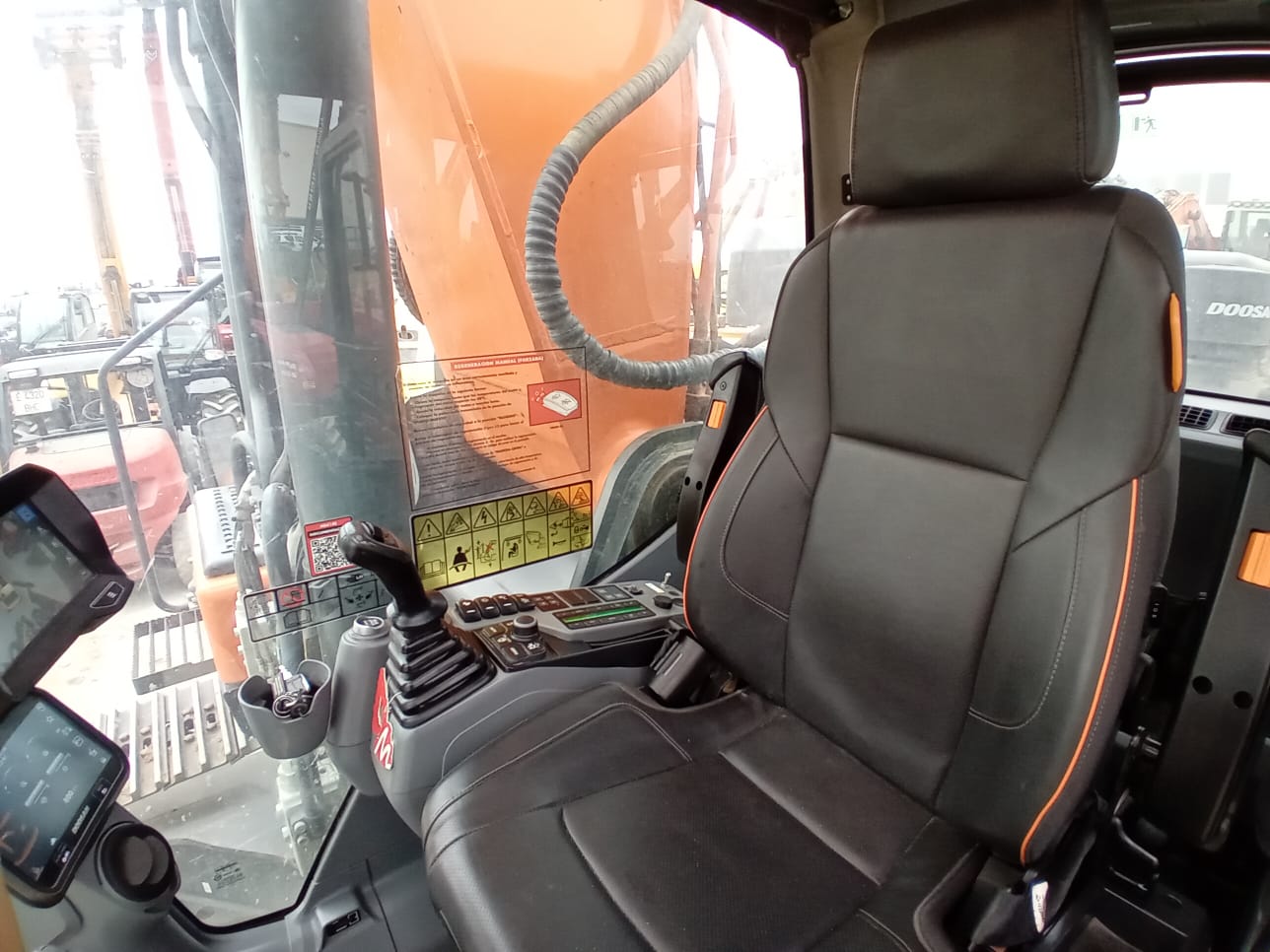 DOOSAN DX350LC-7