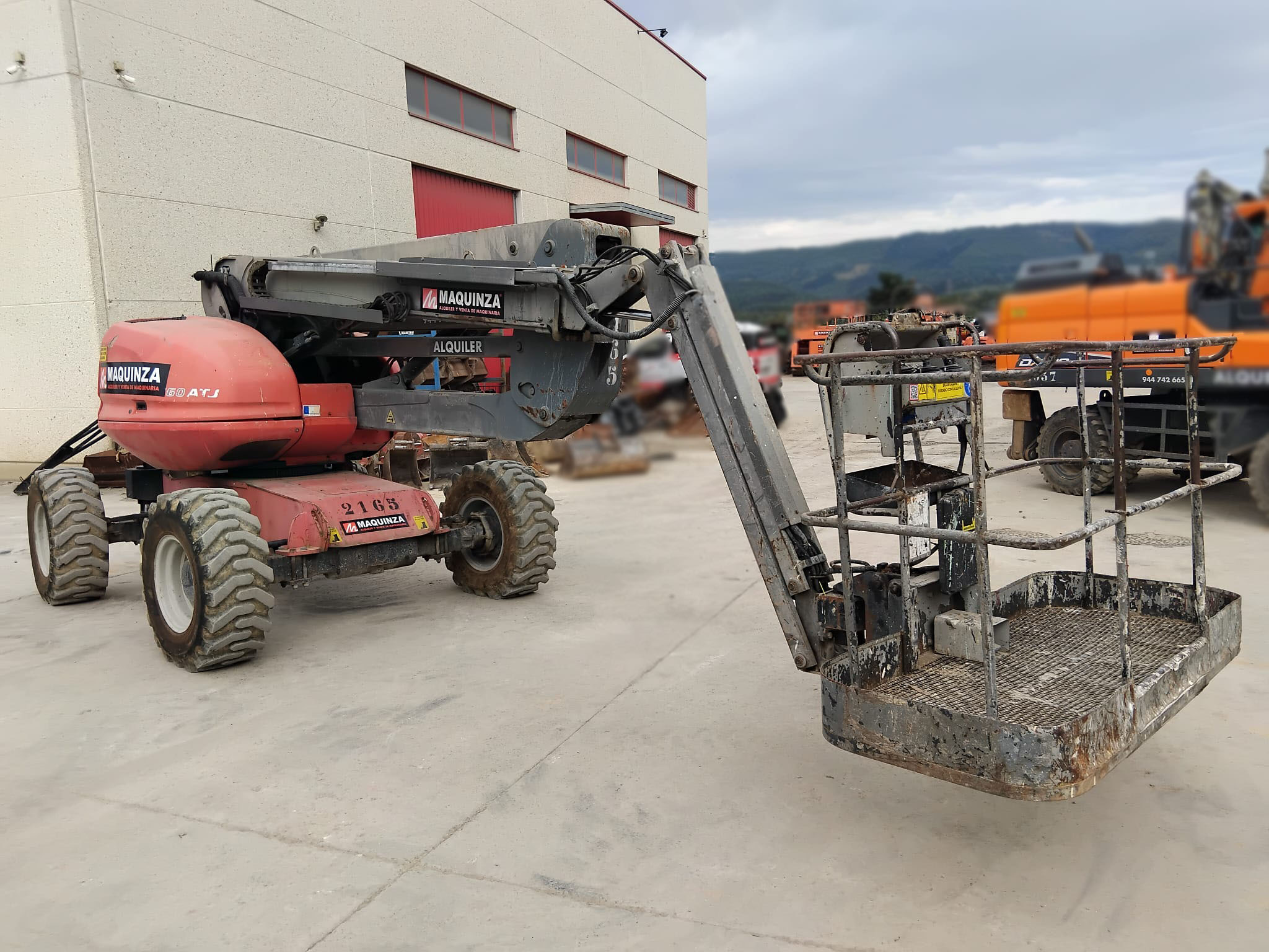 MANITOU 160ATJ OSCILLATING AXLE.
