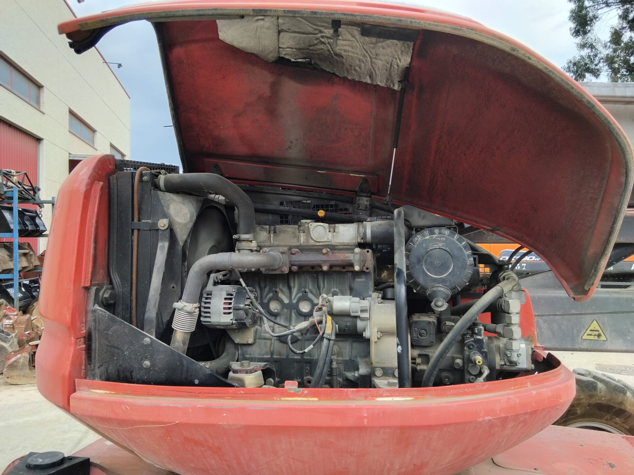 MANITOU 160ATJ OSCILLATING AXLE.