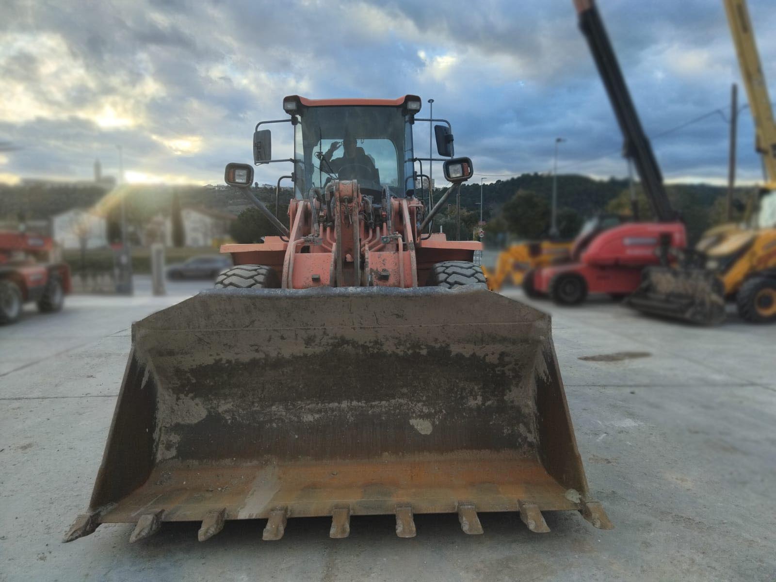DOOSAN DL250-3