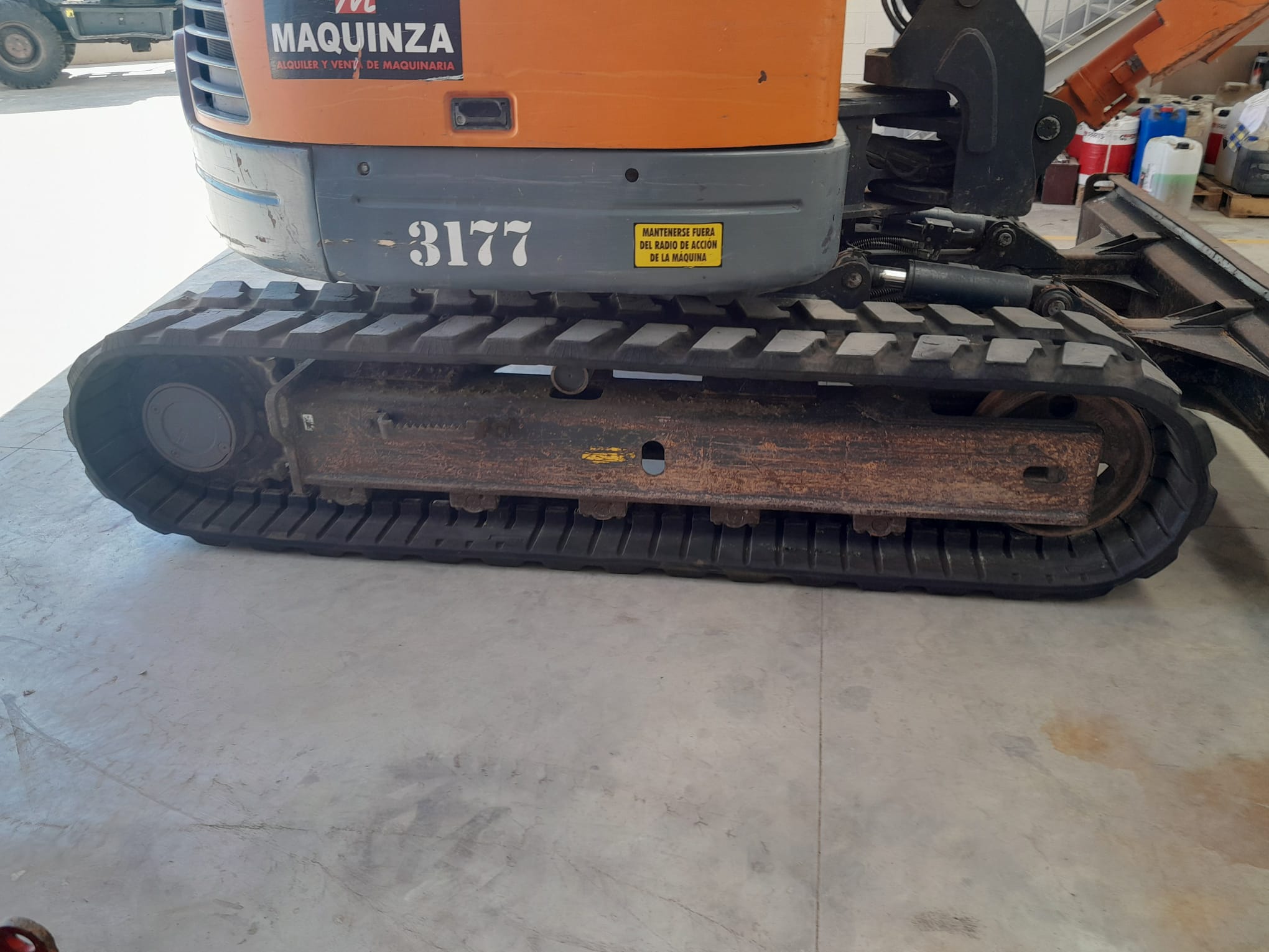 DEVELON DX85R-7