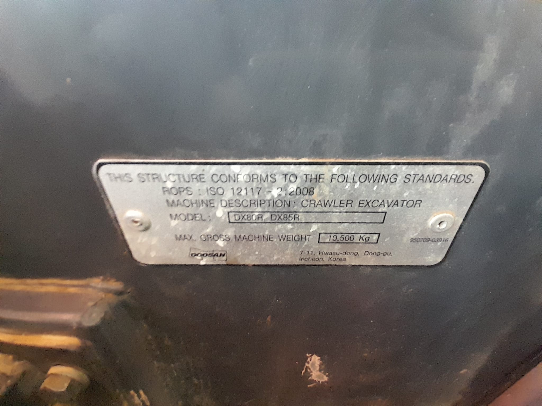 DEVELON DX85R-7