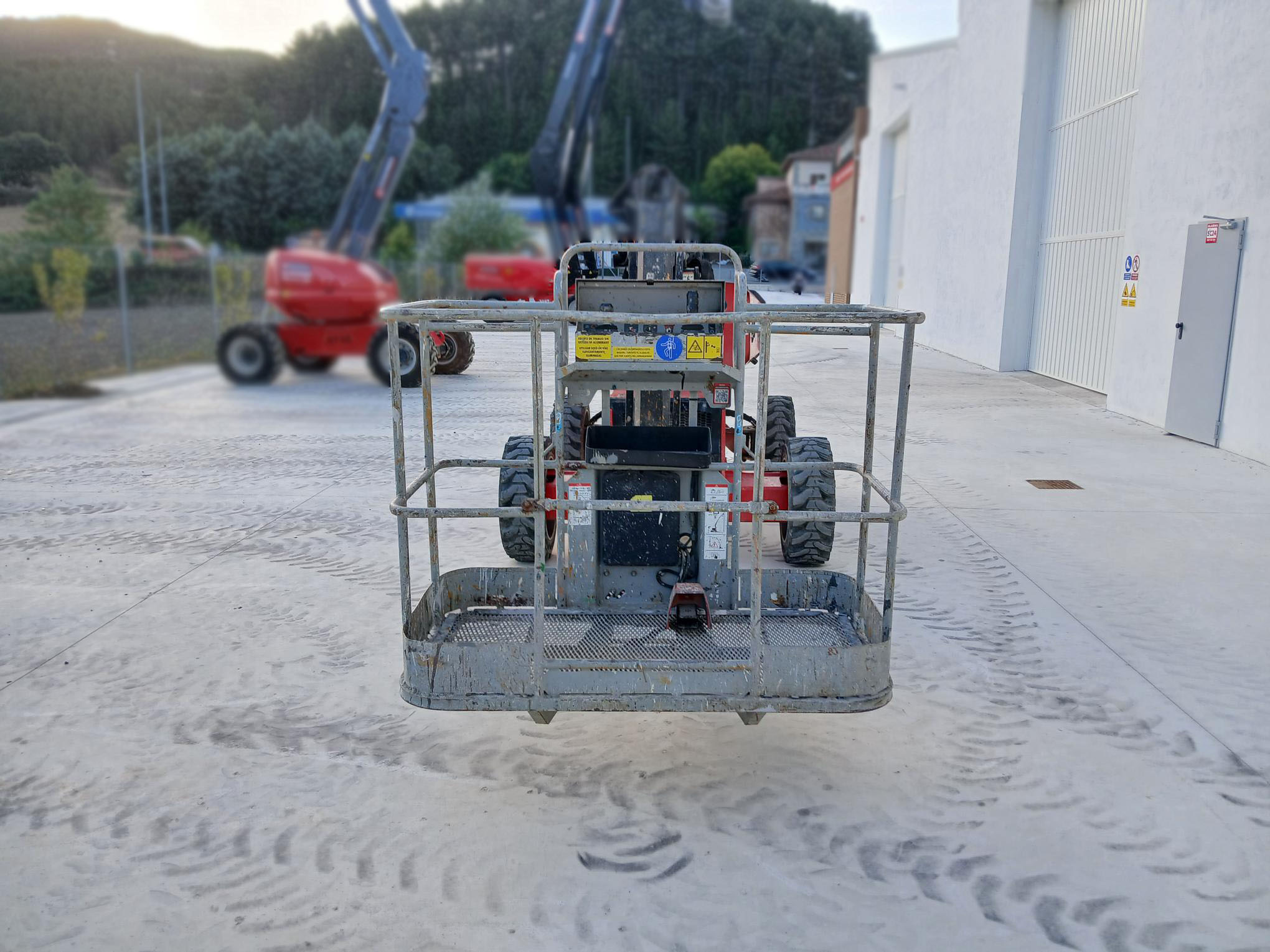 MANITOU MAN GO 12