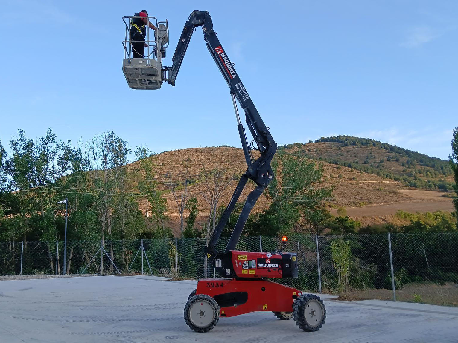 MANITOU MAN GO 12