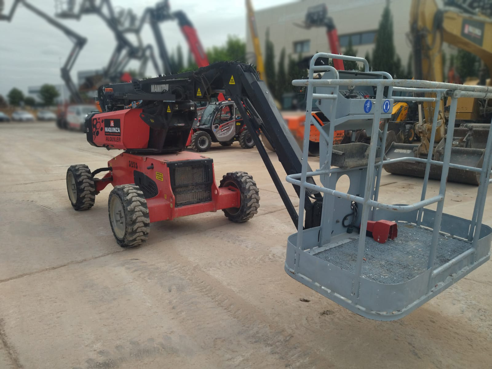 MANITOU MAN GO 12