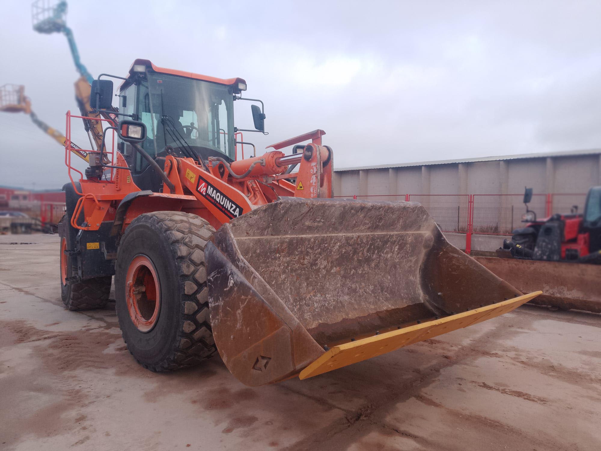 DOOSAN DL300-5