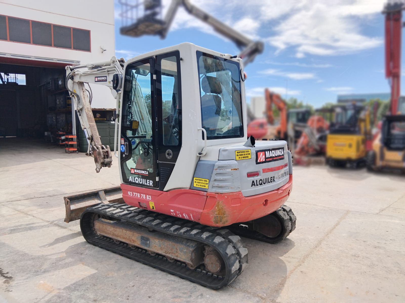 TAKEUCHI TB250