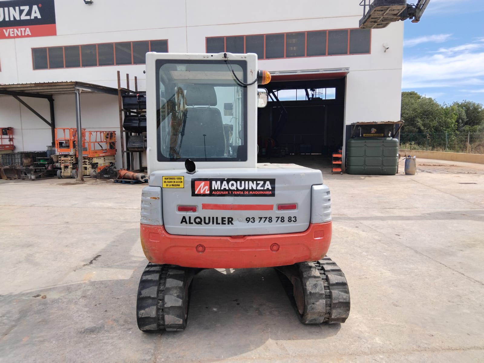 TAKEUCHI TB250