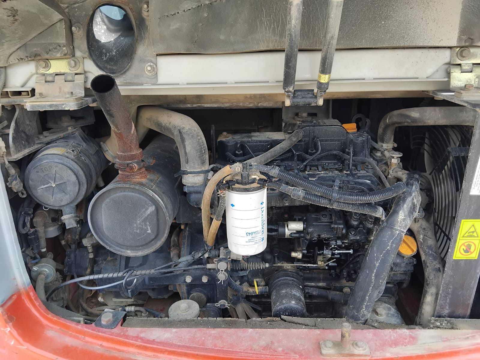 TAKEUCHI TB250