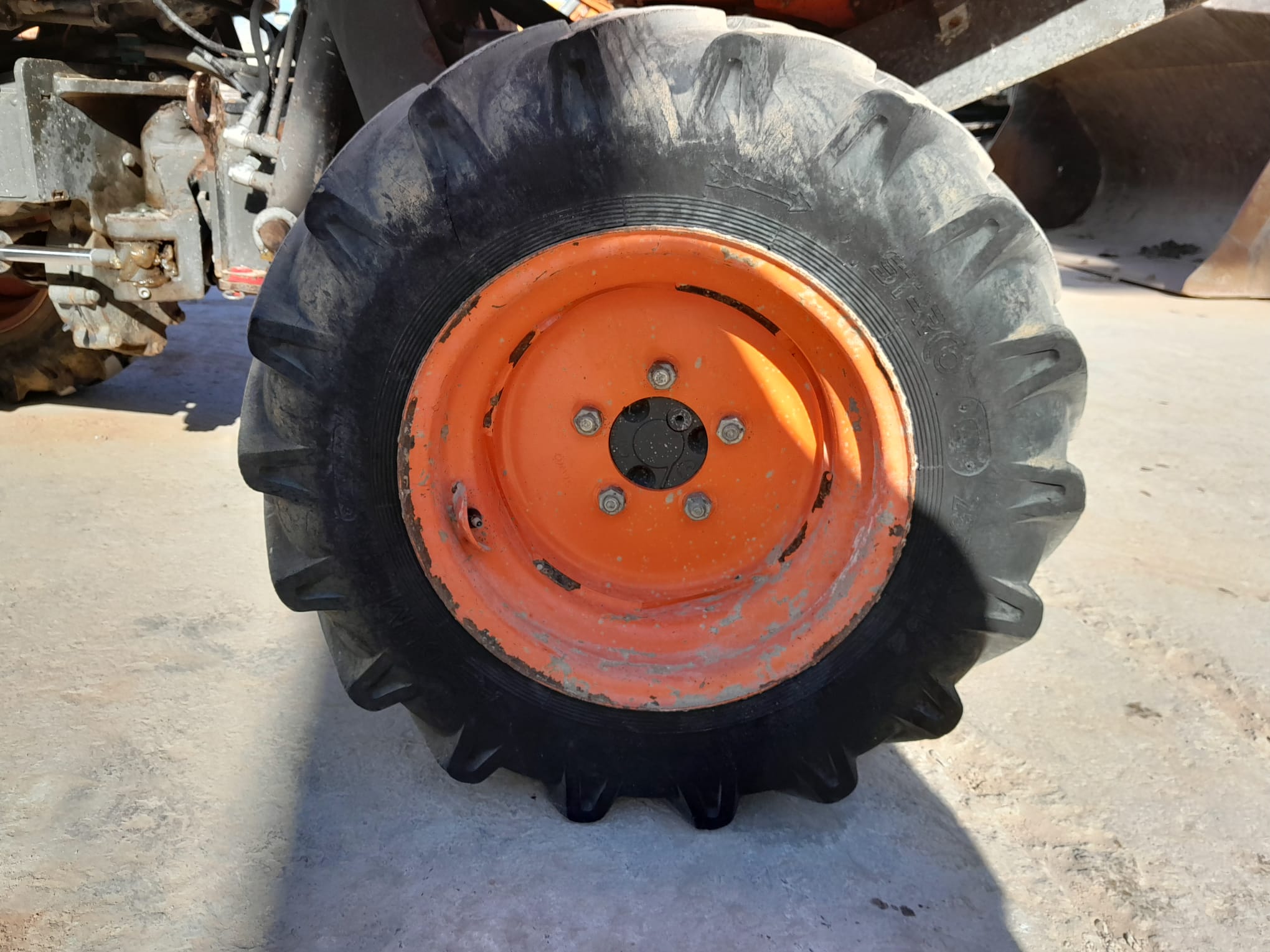 AUSA D150AHA