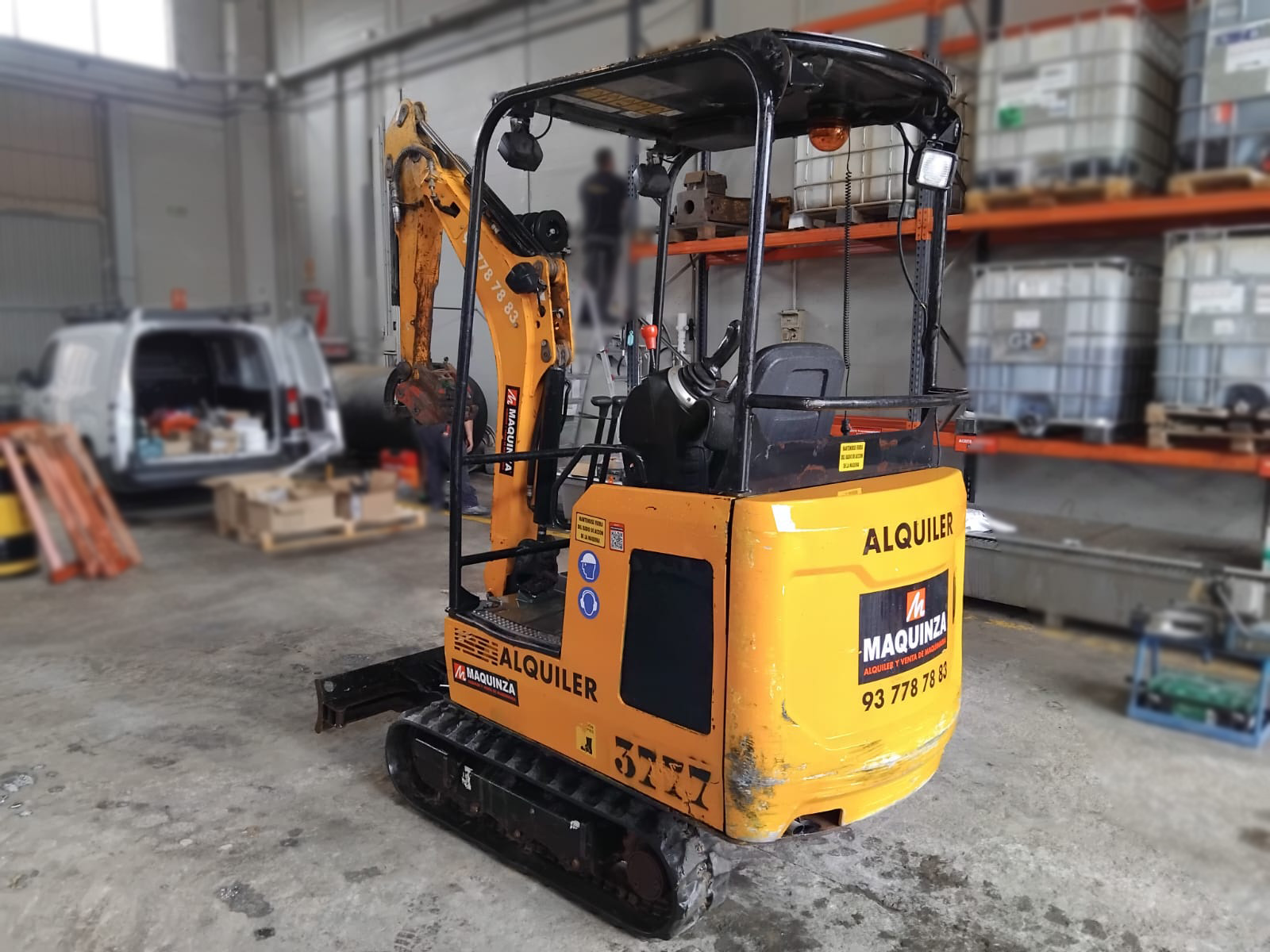 JCB 15C