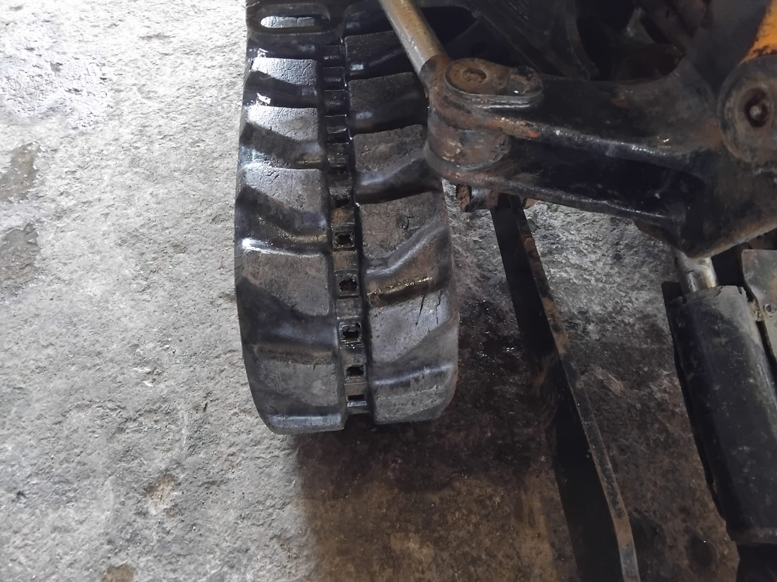 JCB 15C