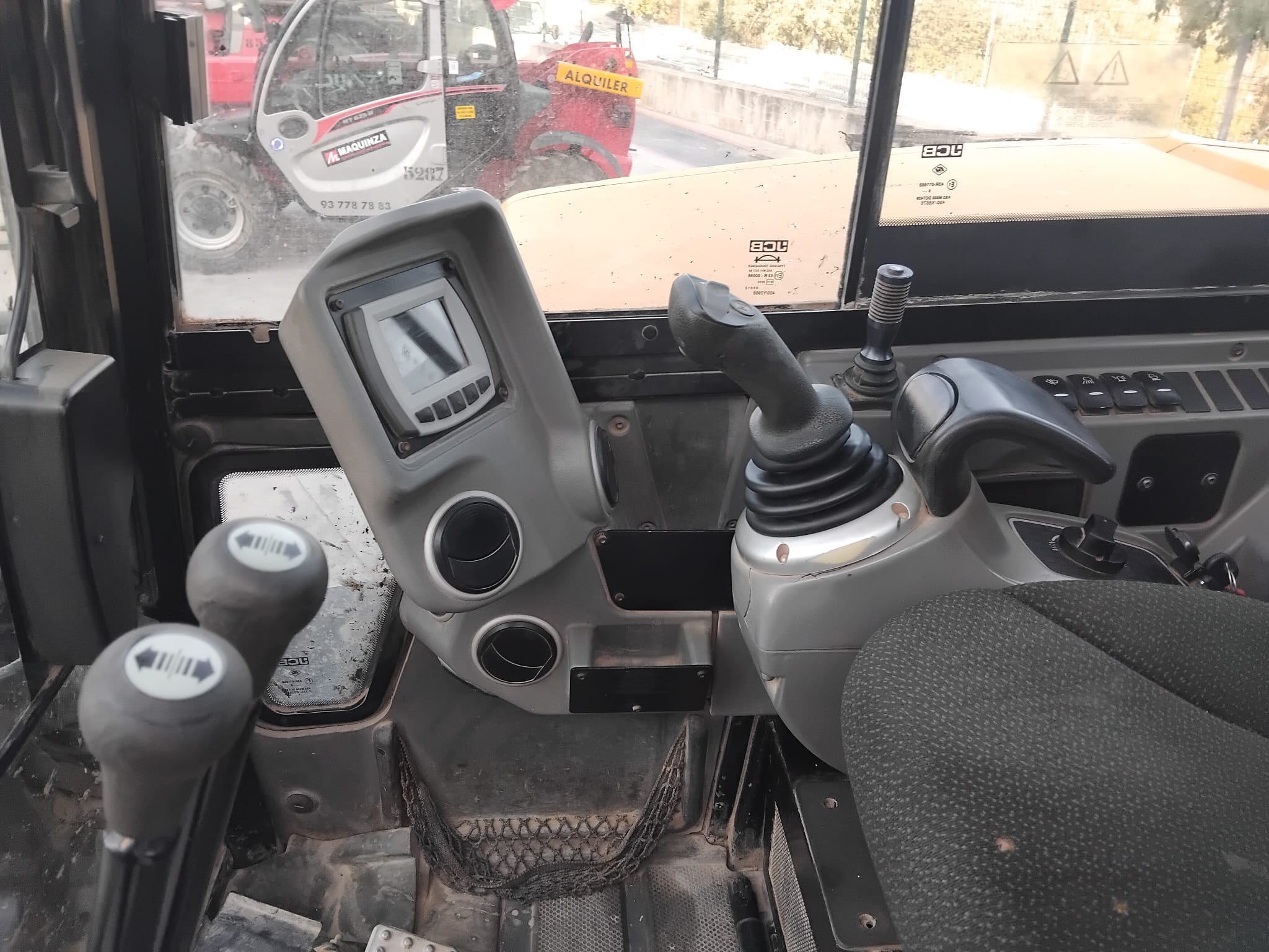 JCB 85Z
