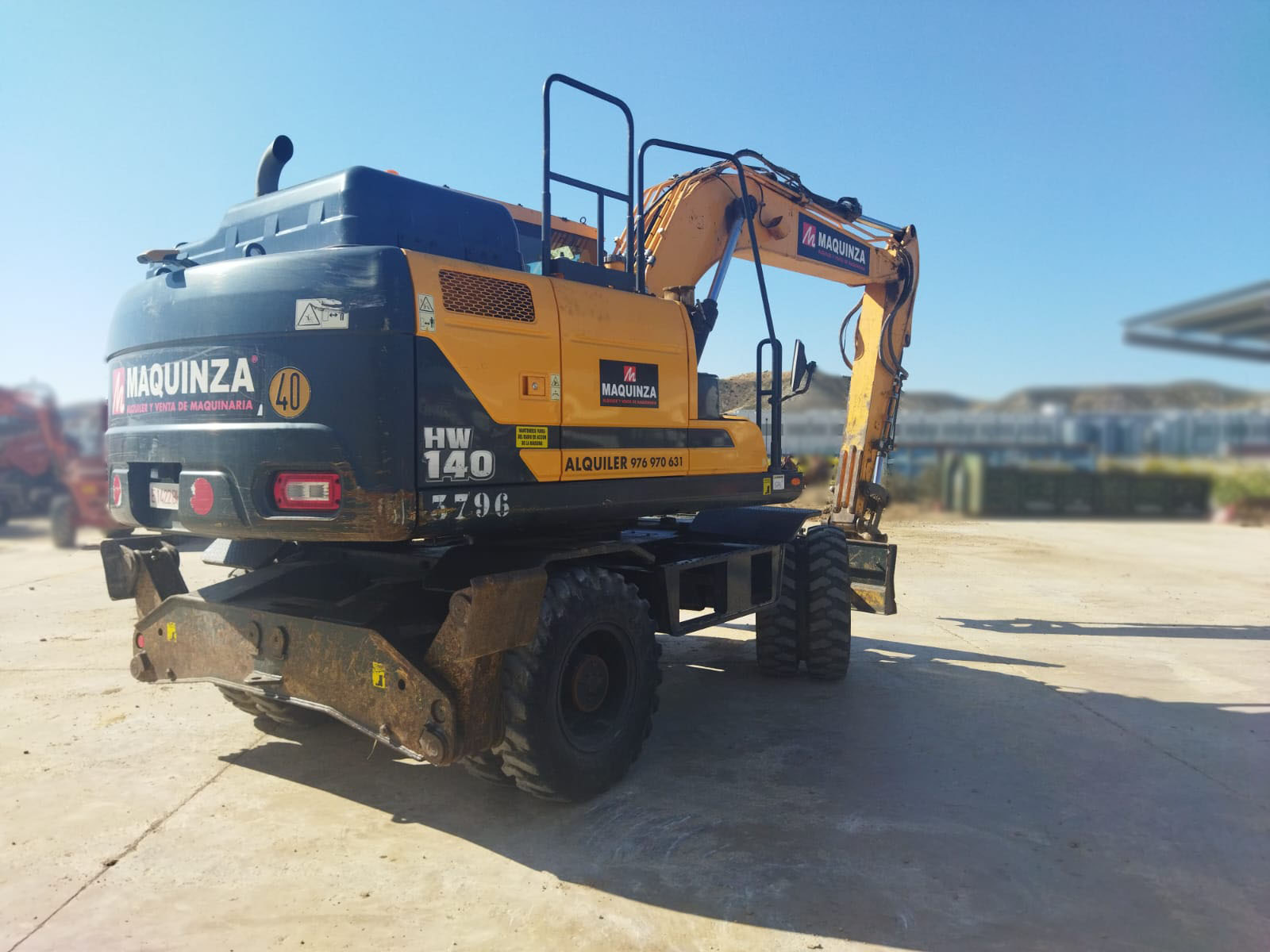 HYUNDAI HW140