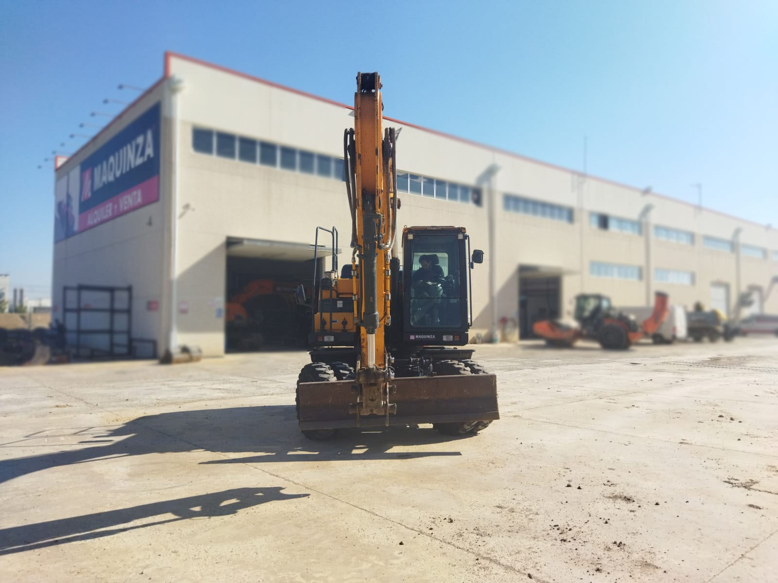 HYUNDAI HW140