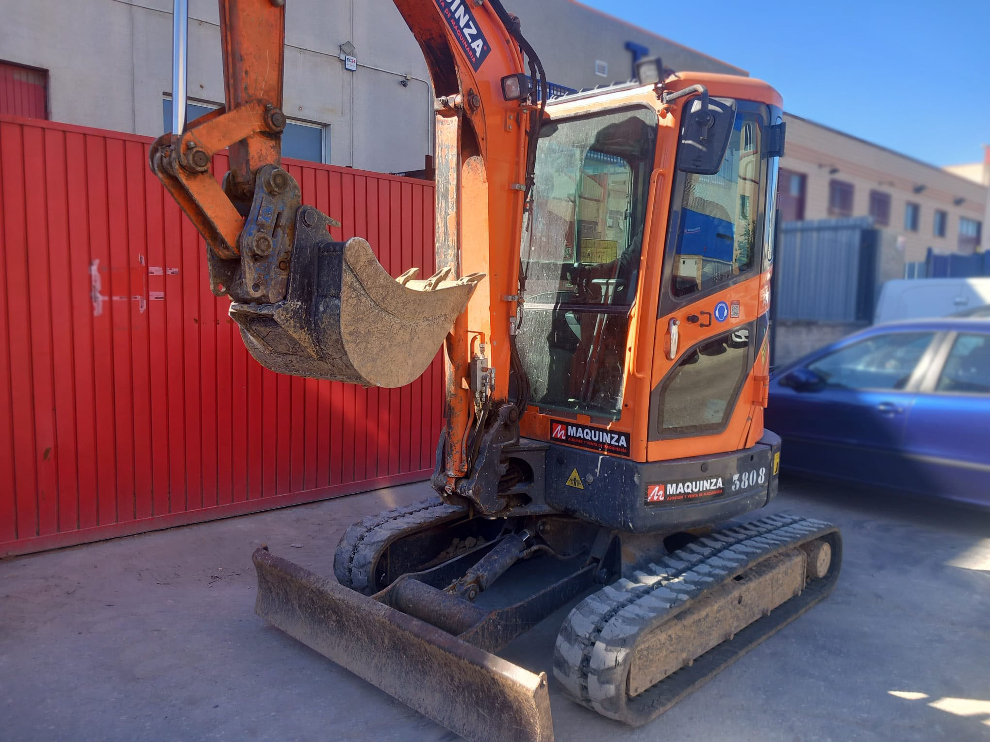 DOOSAN DX35Z