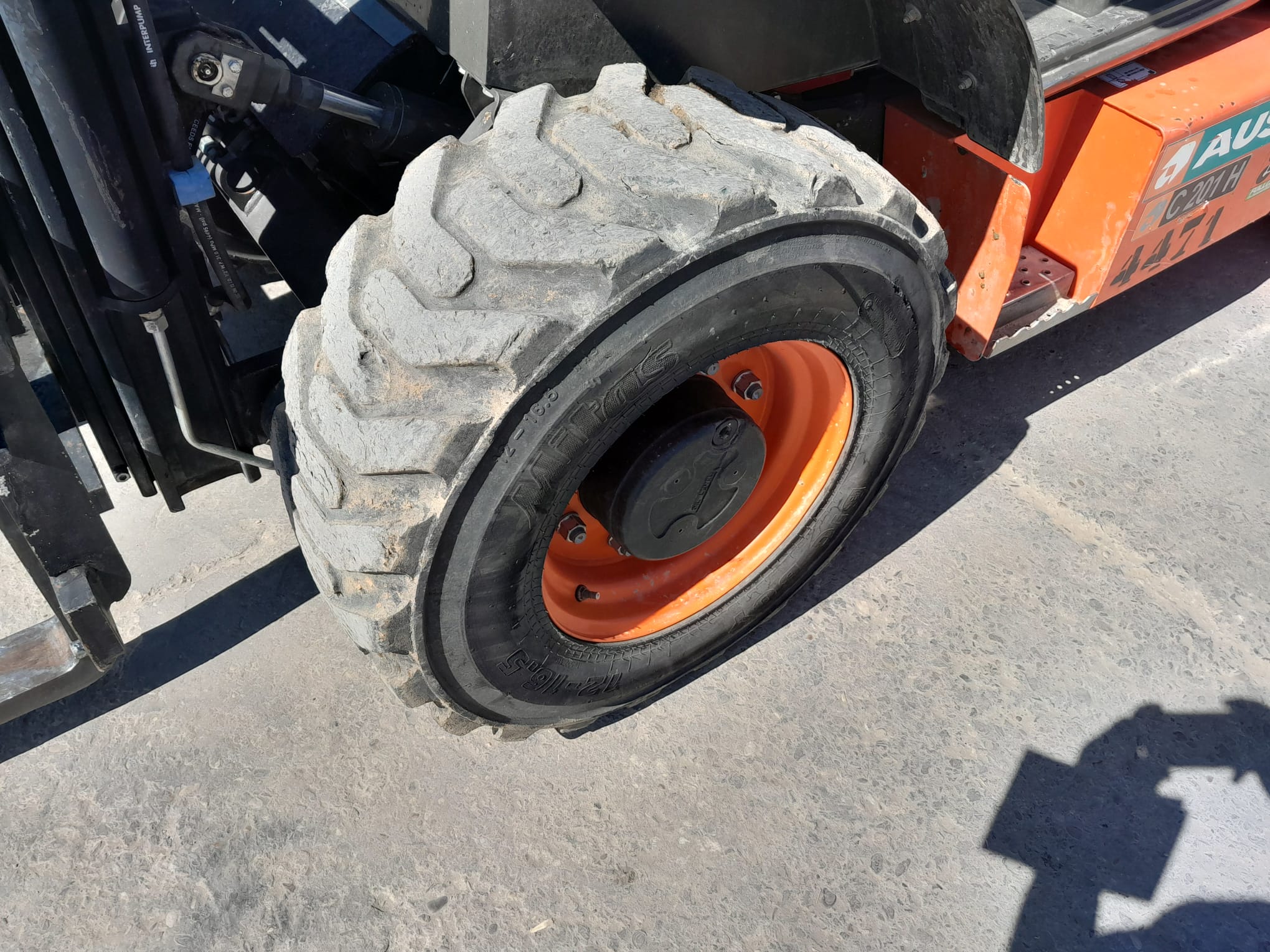 AUSA C201HX4