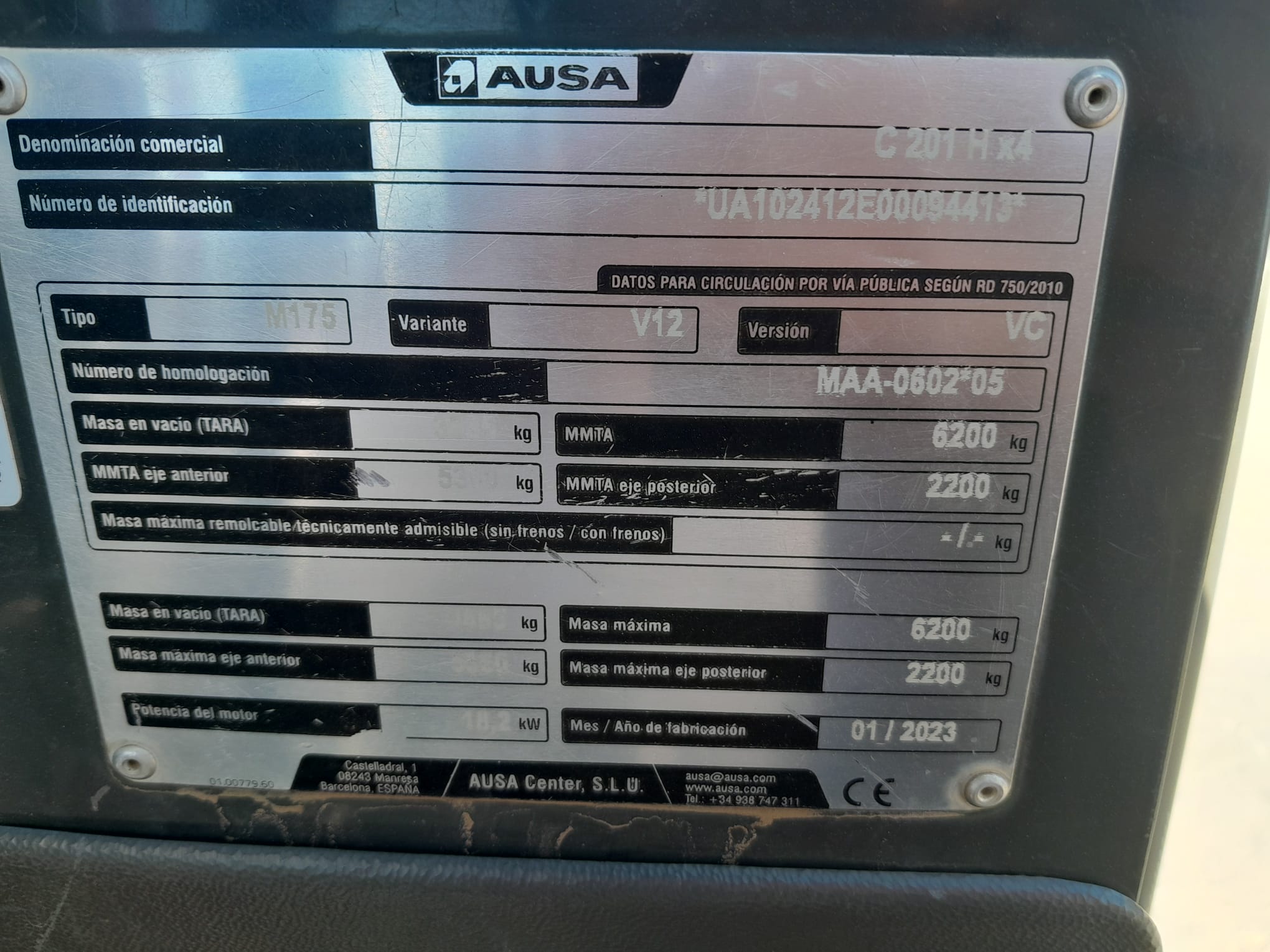 AUSA C201HX4
