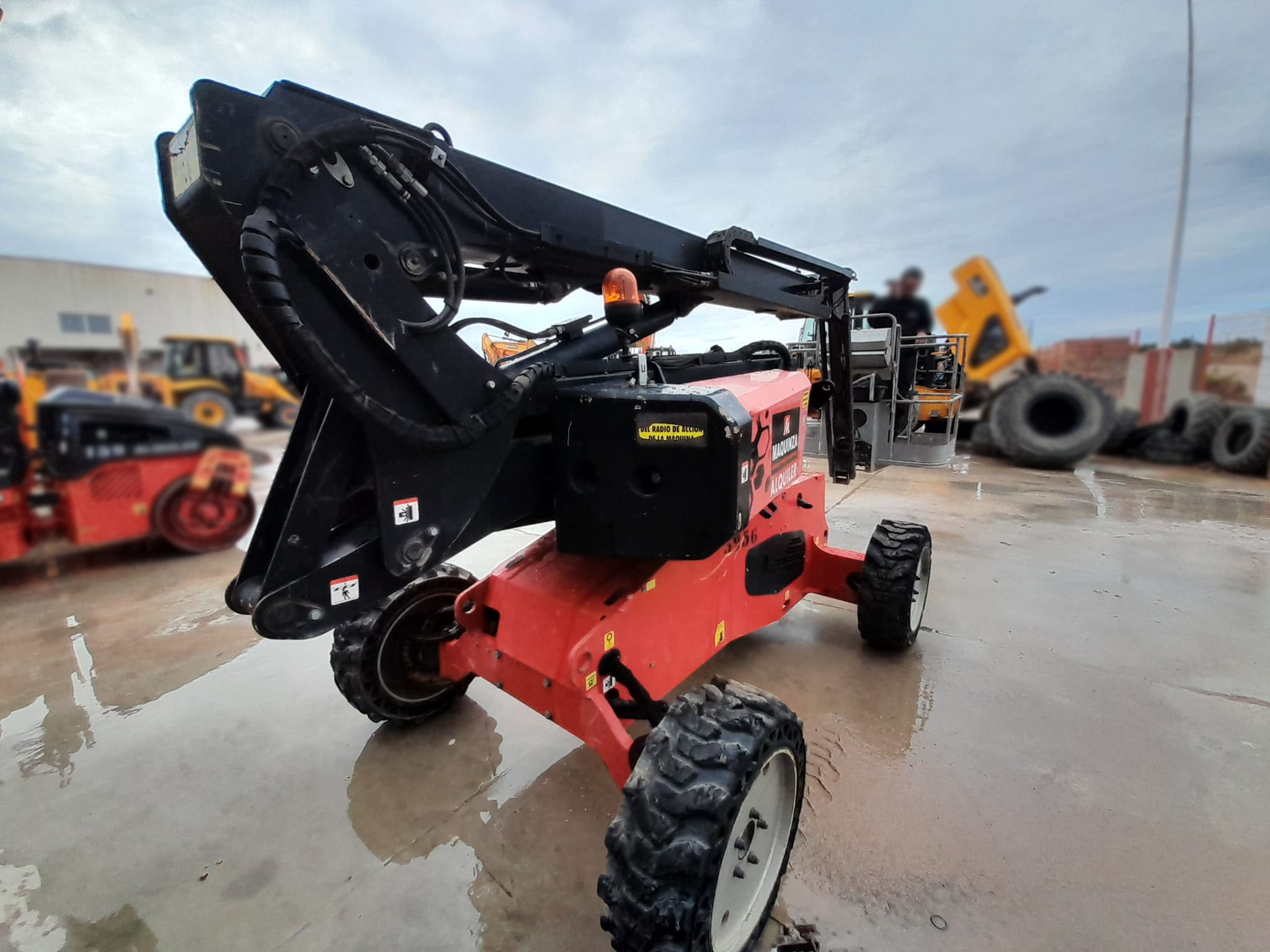 MANITOU MAN GO 12