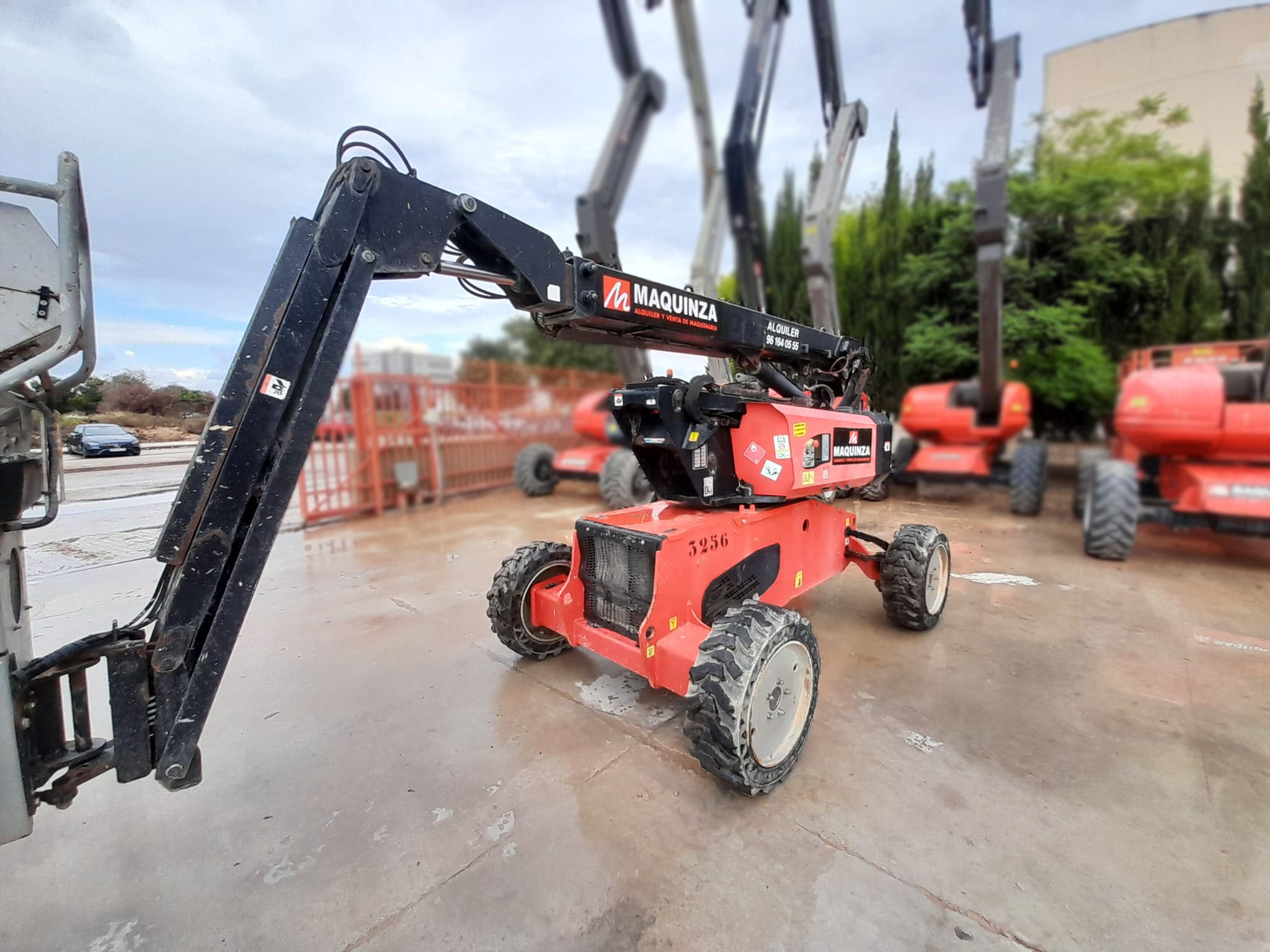 MANITOU MAN GO 12