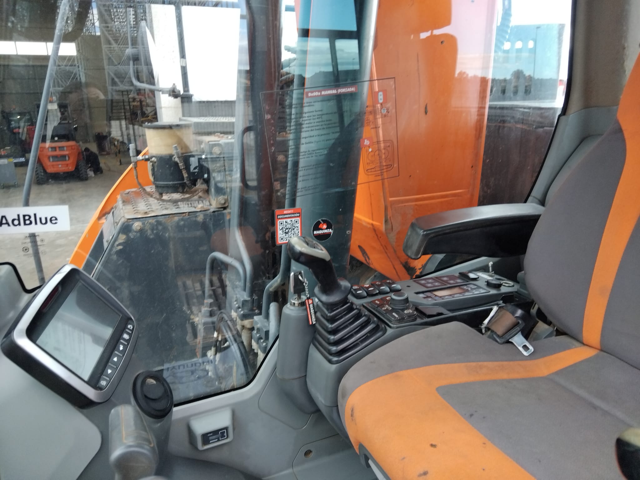 DOOSAN DX235LCR-5