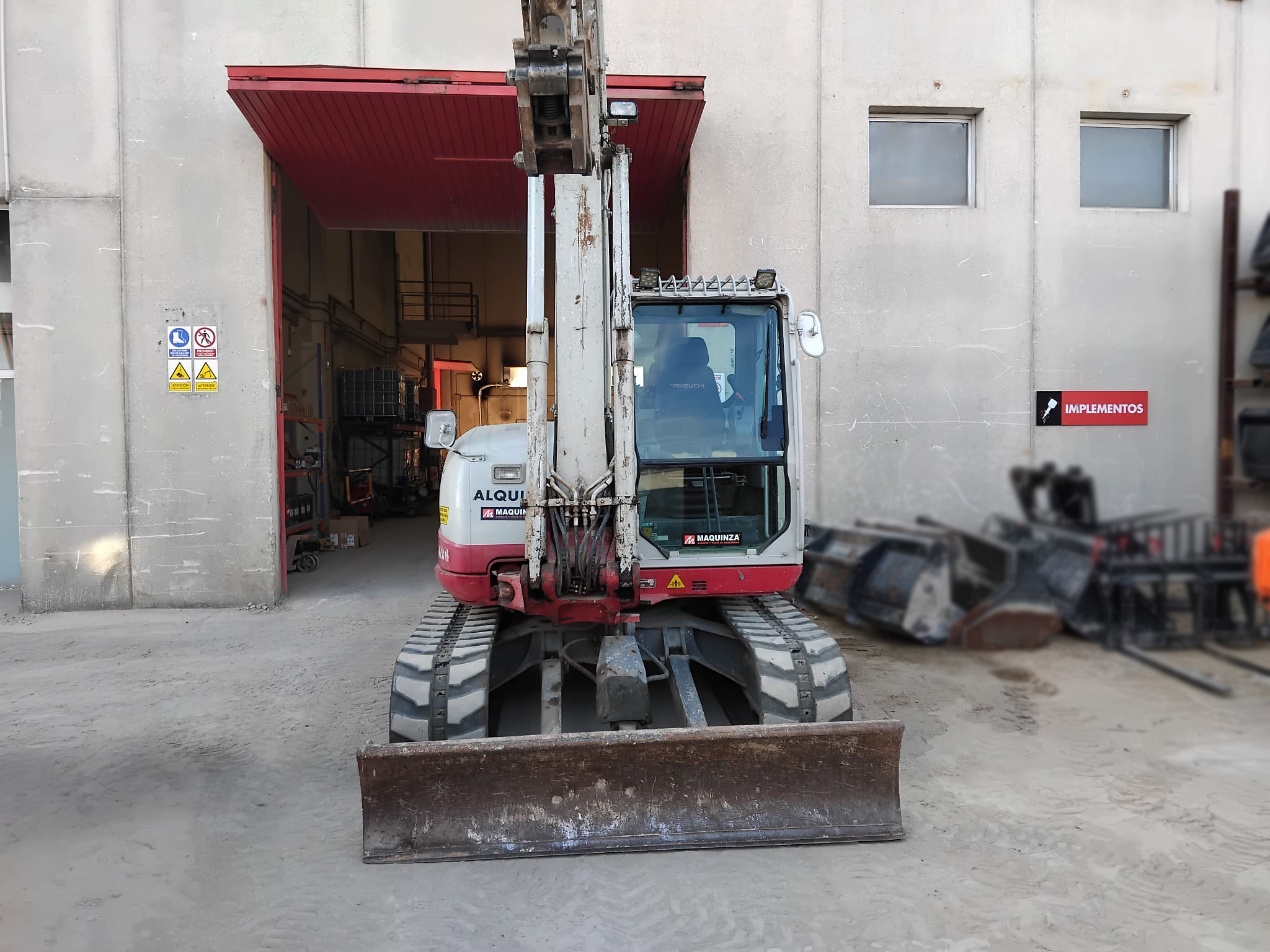 TAKEUCHI TB290