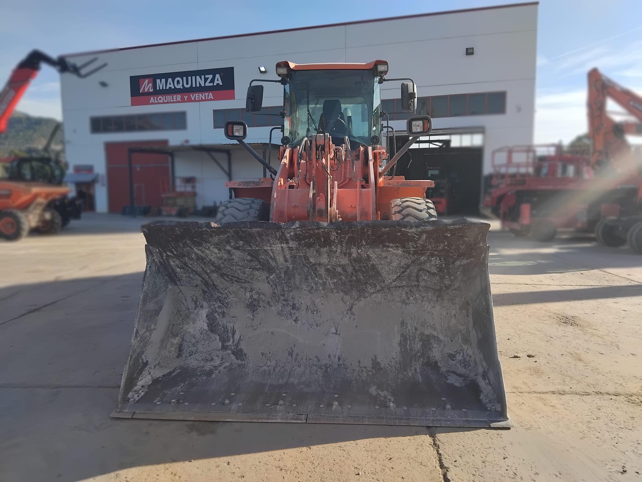 DOOSAN DL250-5