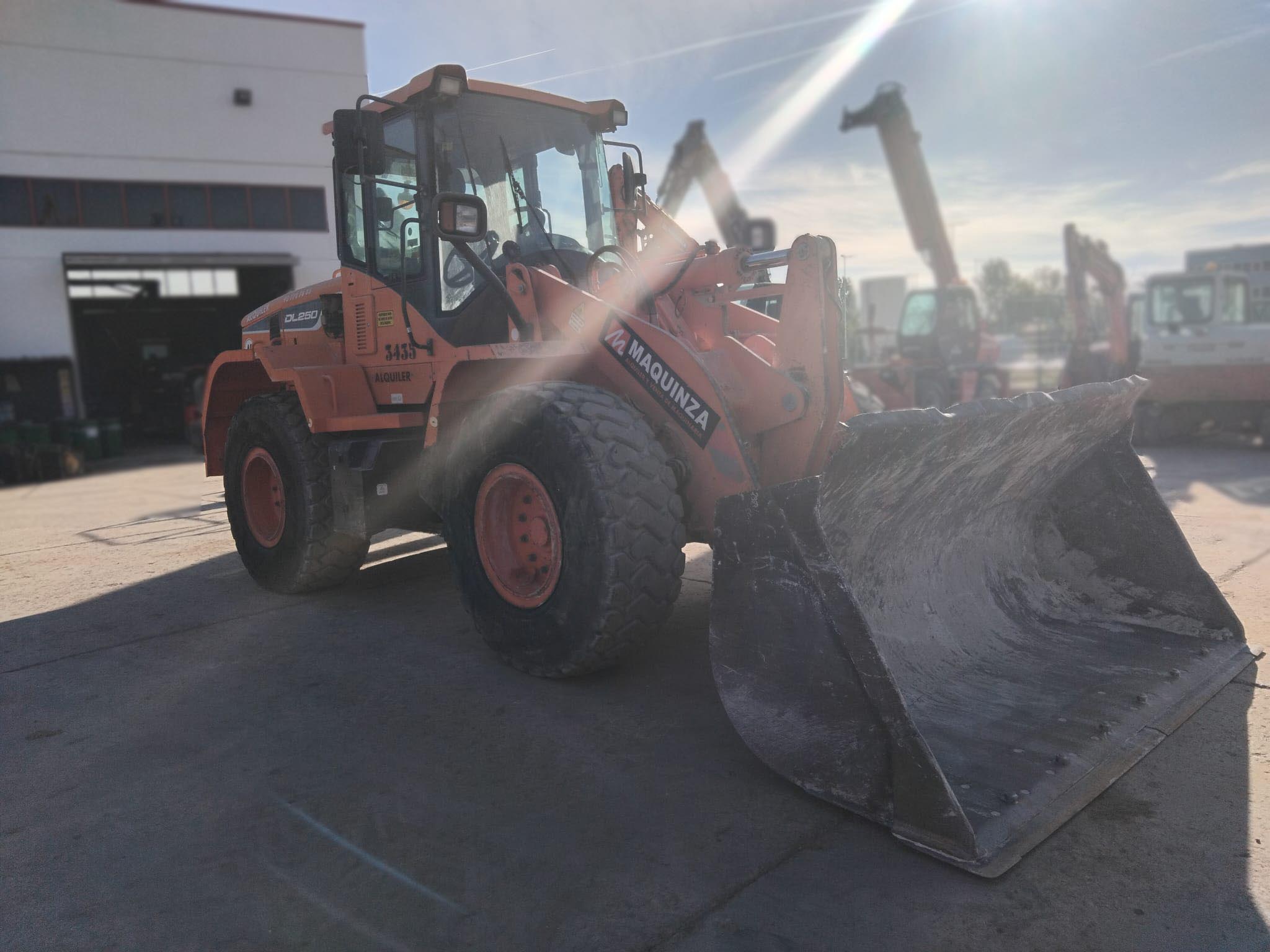 DOOSAN DL250-5