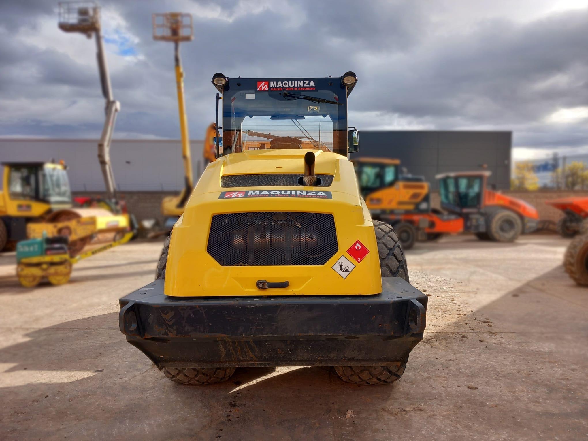 BOMAG BW216D5