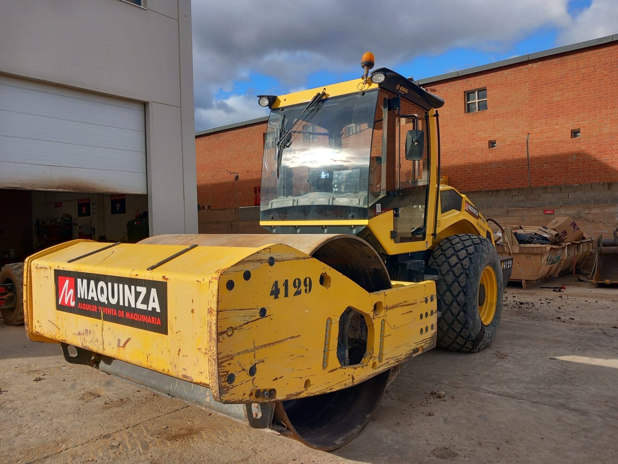 BOMAG BW216D5