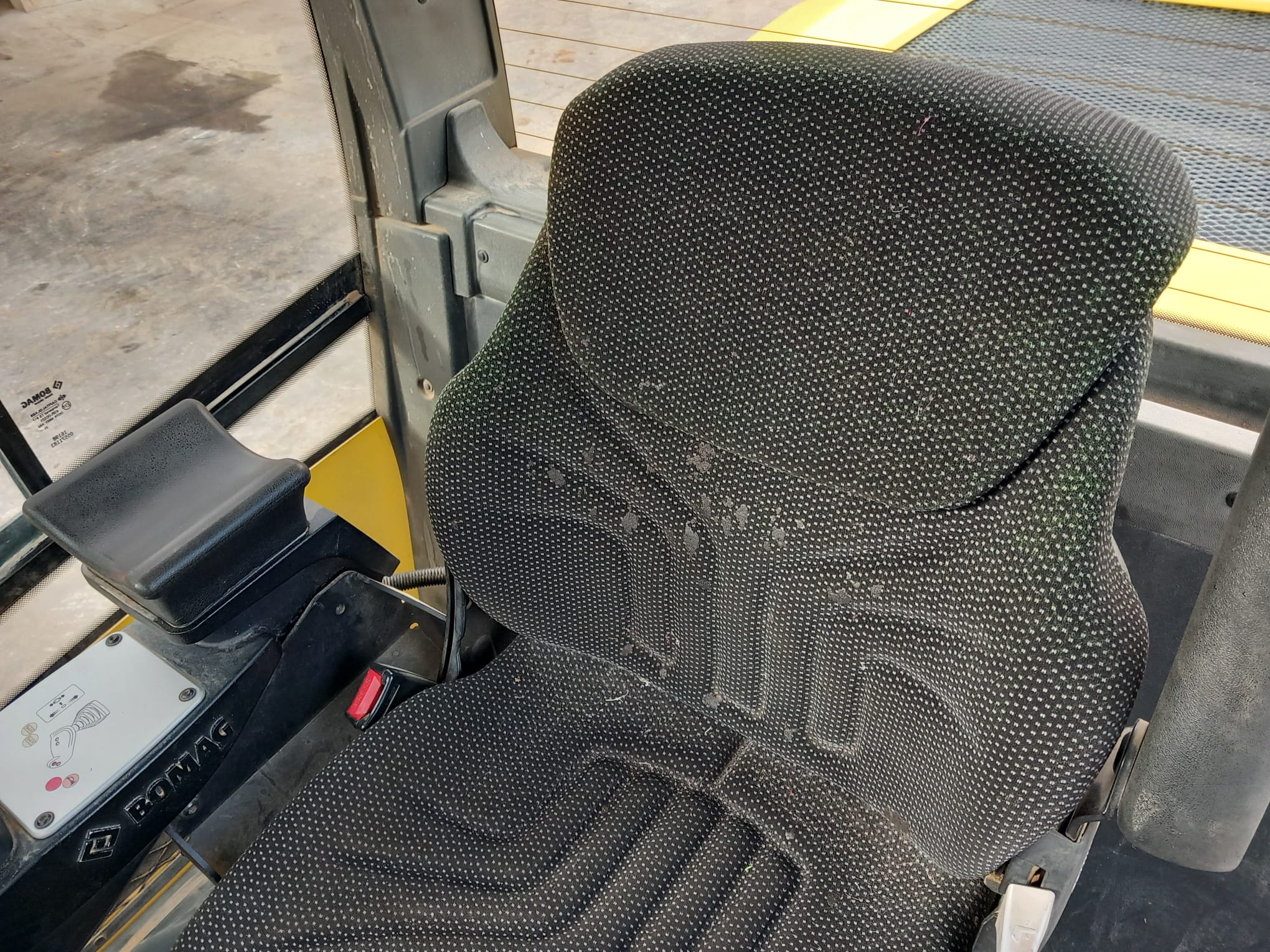 BOMAG BW216D5