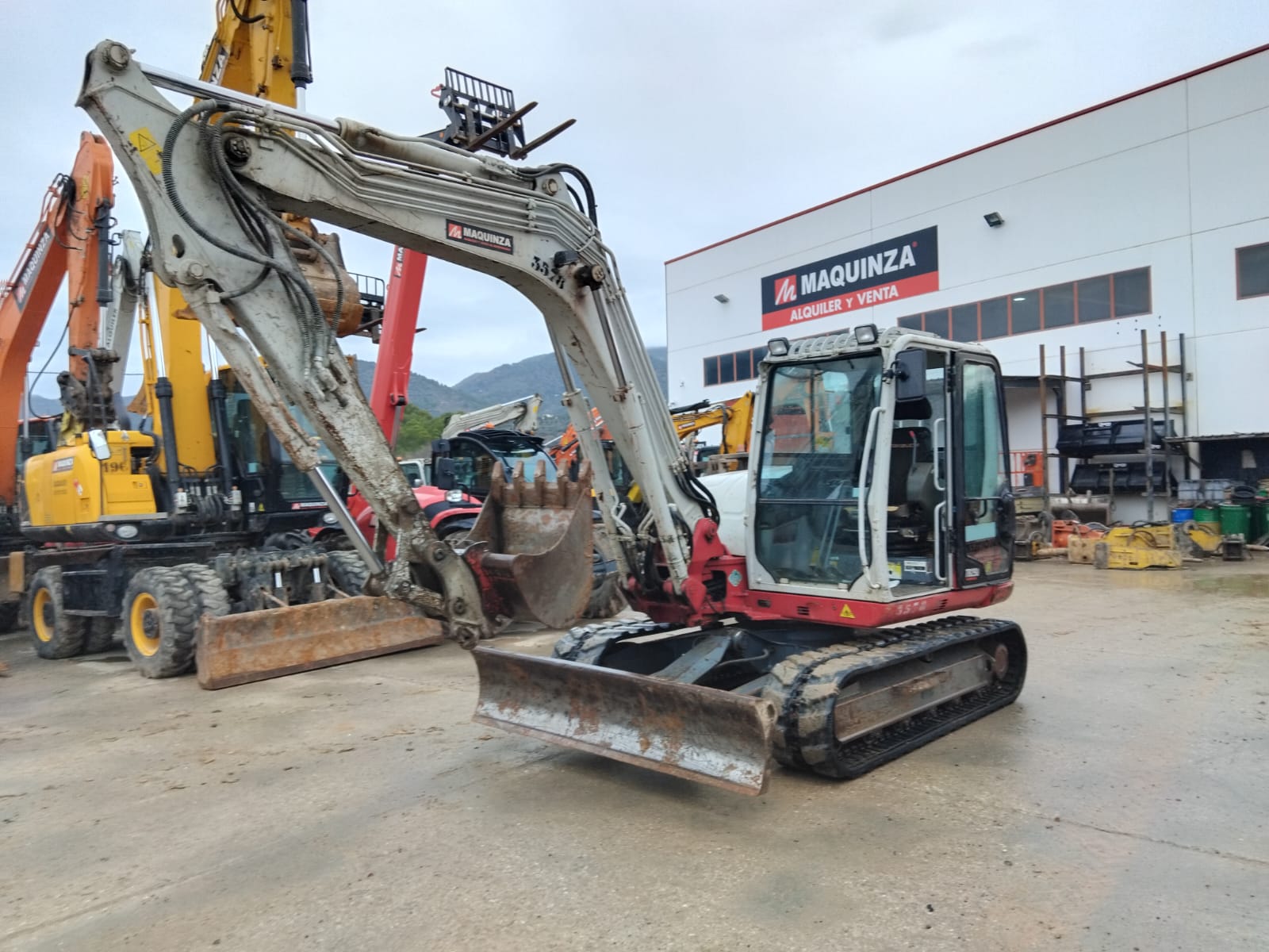 TAKEUCHI TB290