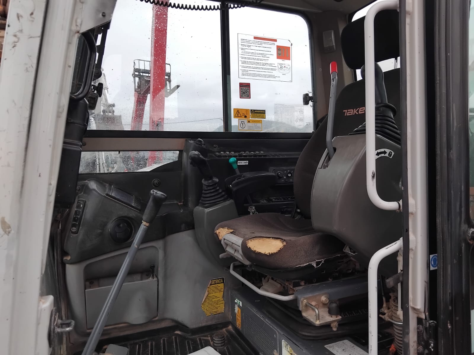 TAKEUCHI TB290