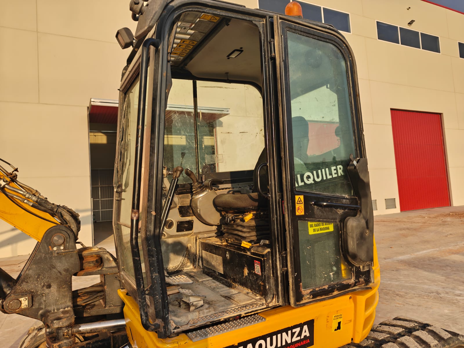JCB 85Z