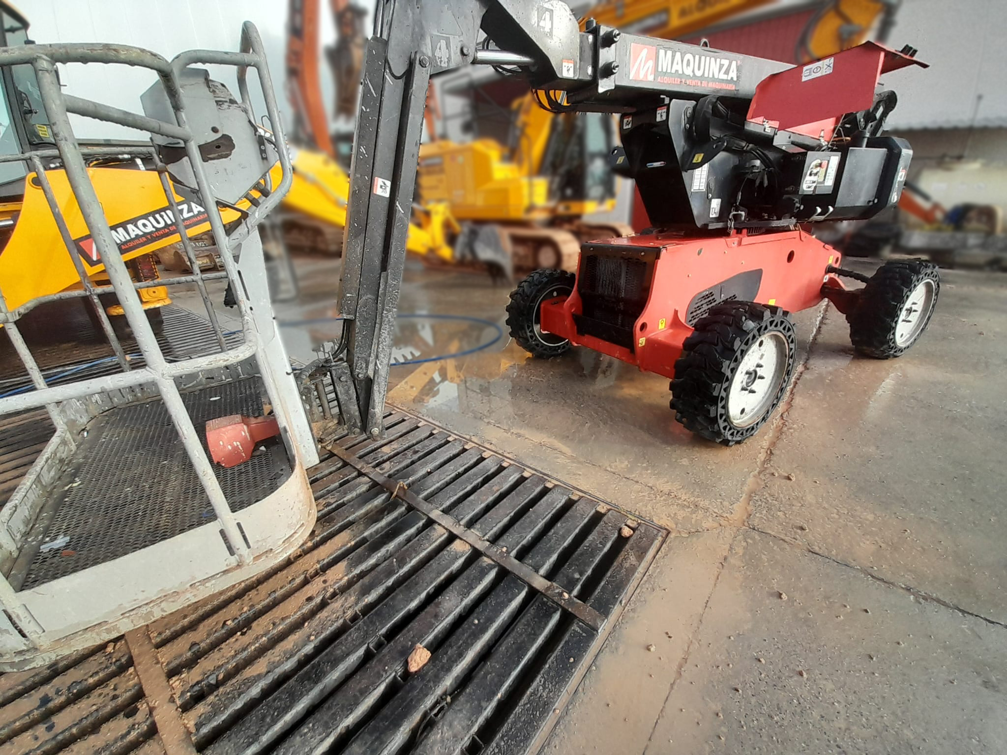 MANITOU MAN GO 12