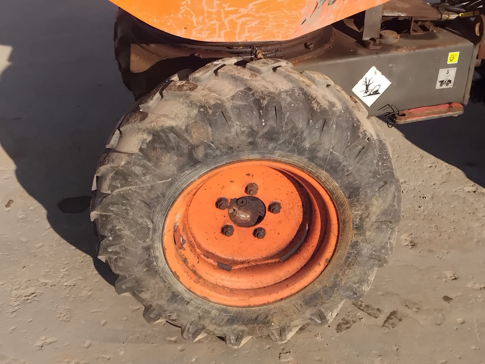 AUSA D150 AHG