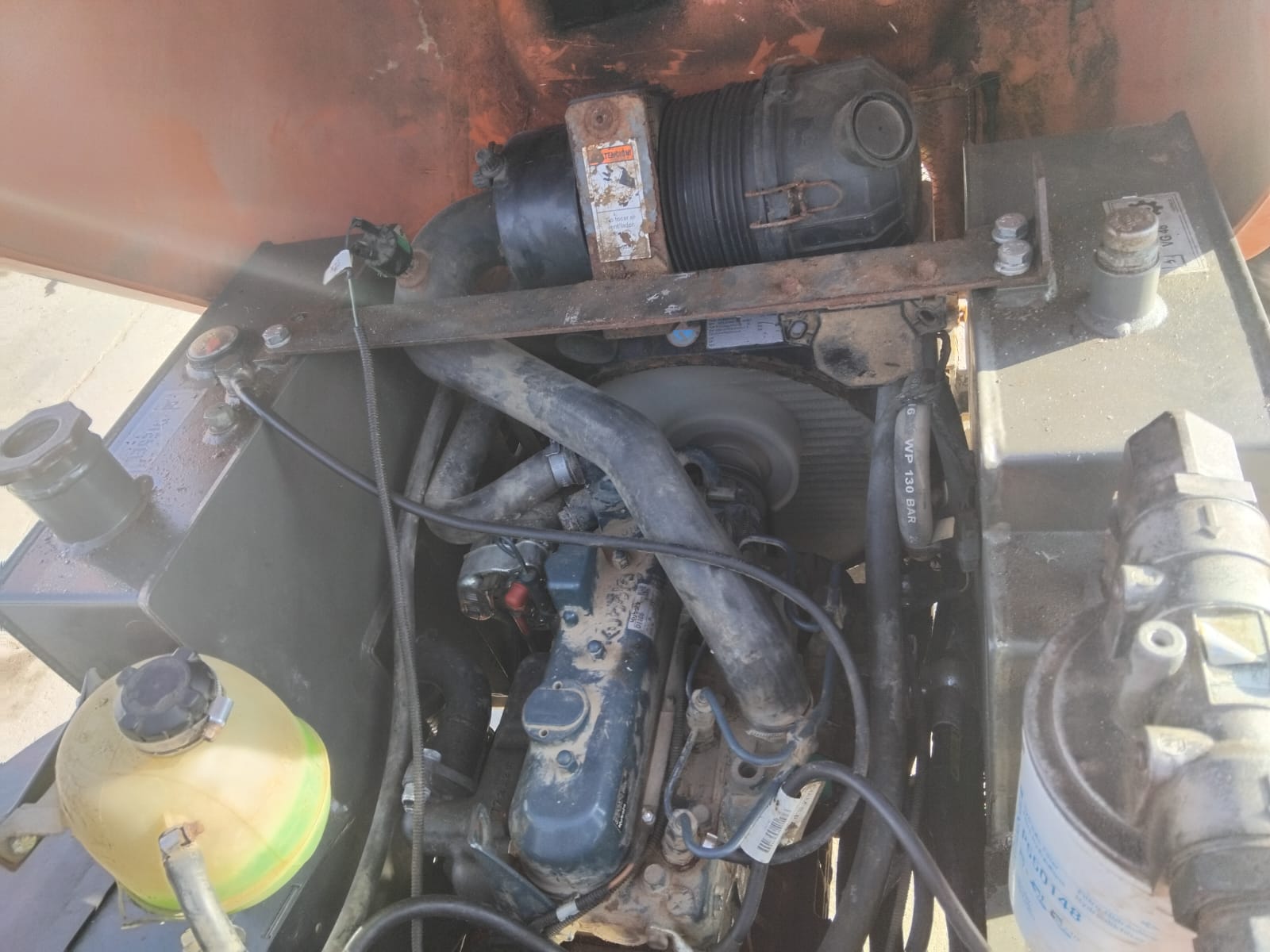 AUSA D150 AHG