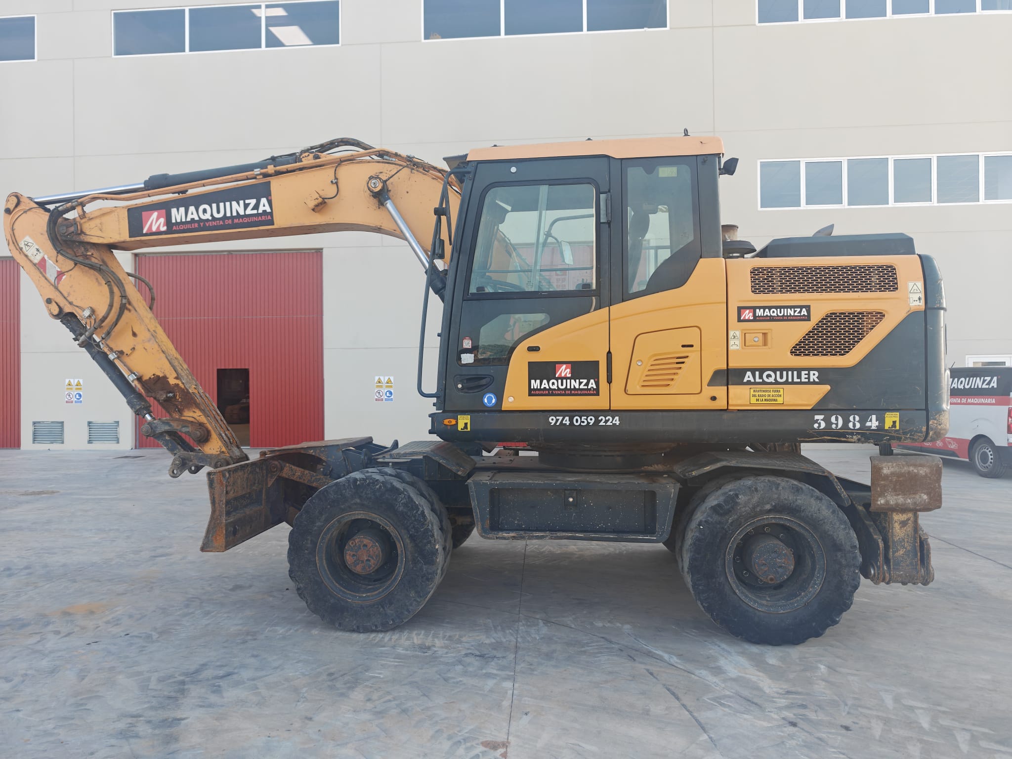 HYUNDAI HW140